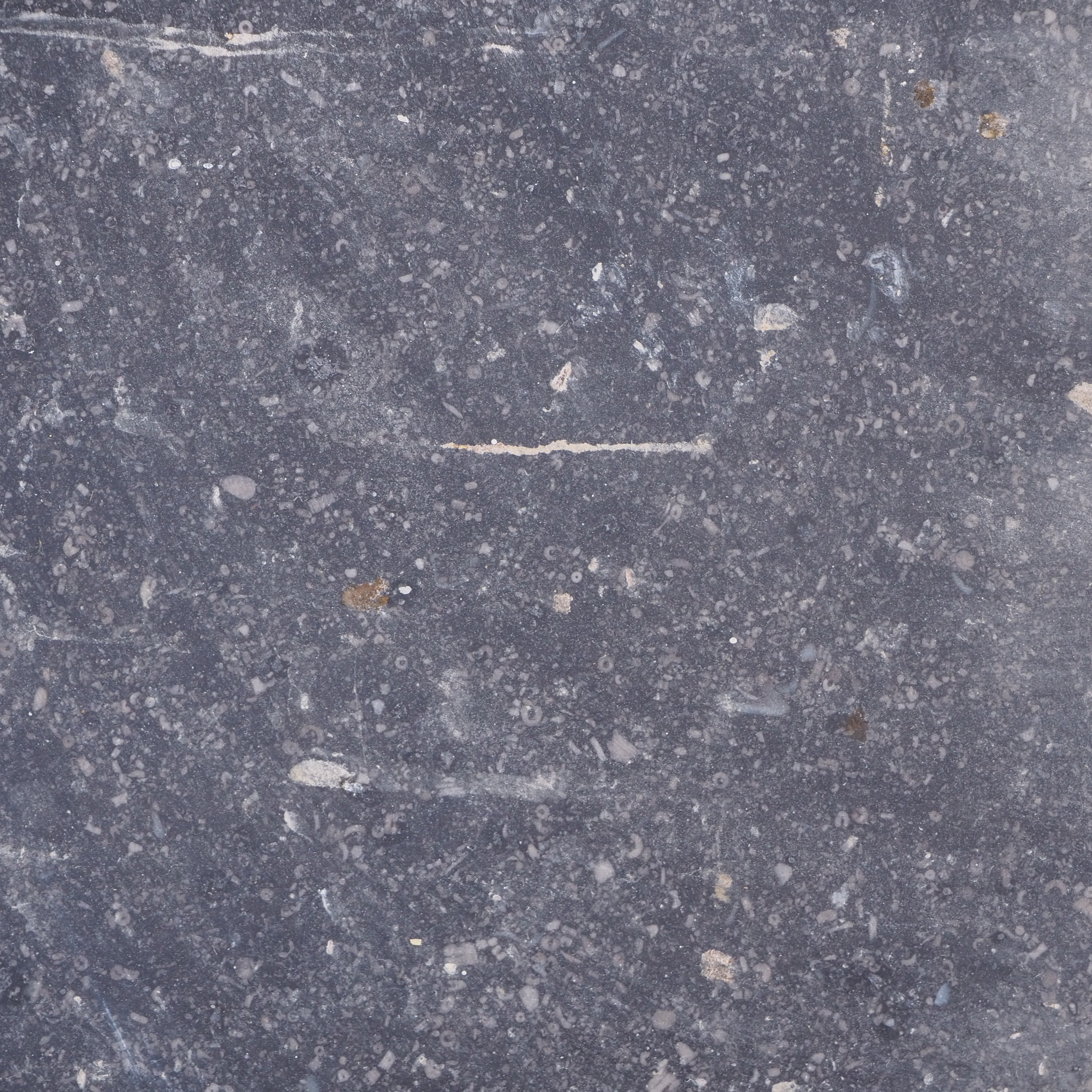 Batch of blue limestone for kitchen worktop &amp; credenza (+/- 2m2)