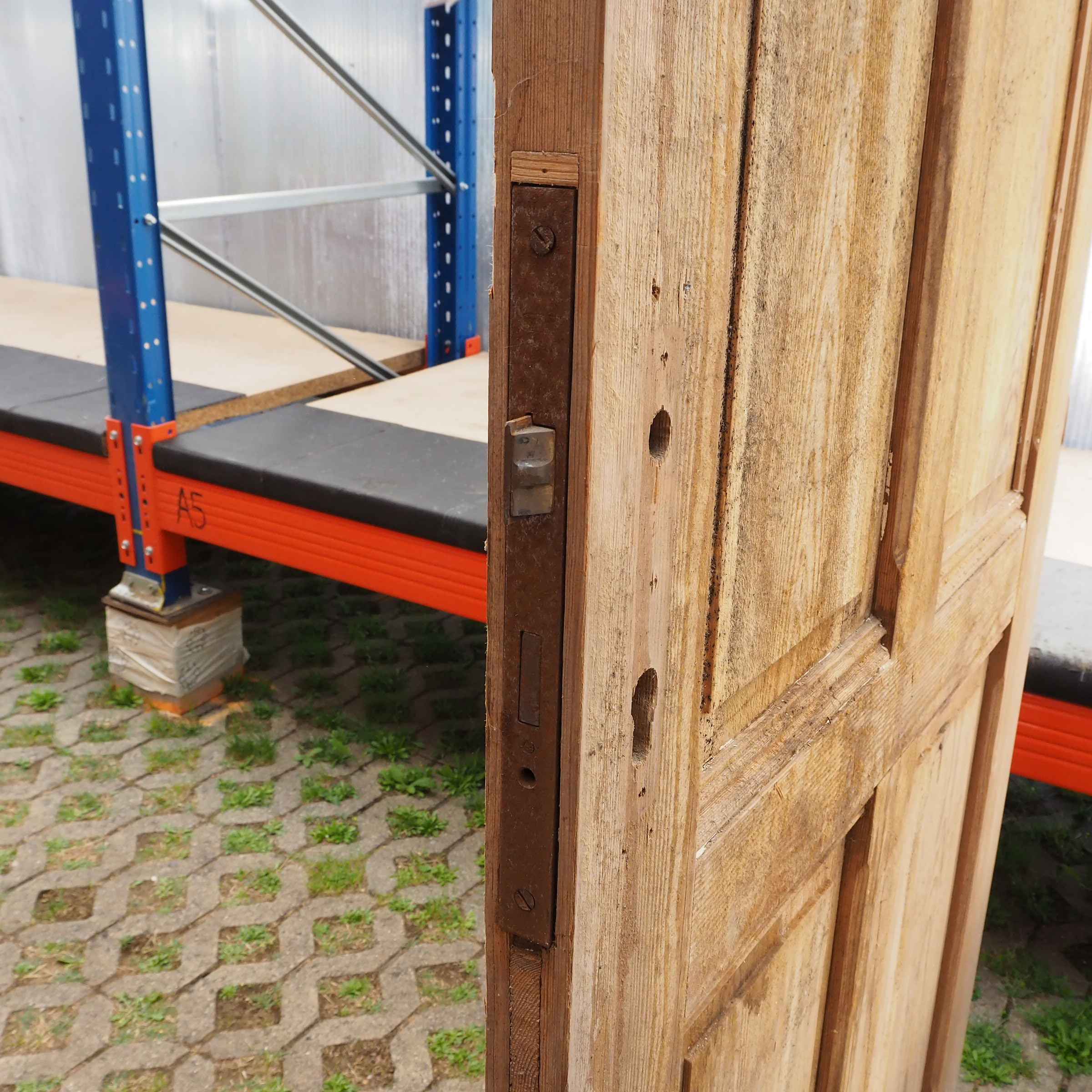 Door in solid pine (238 x 91 cm) - Right