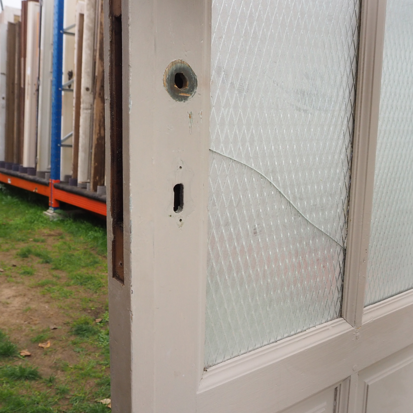 Solid wooden door with glass panels (H. 223 cm x W. 82,6 cm) - Left