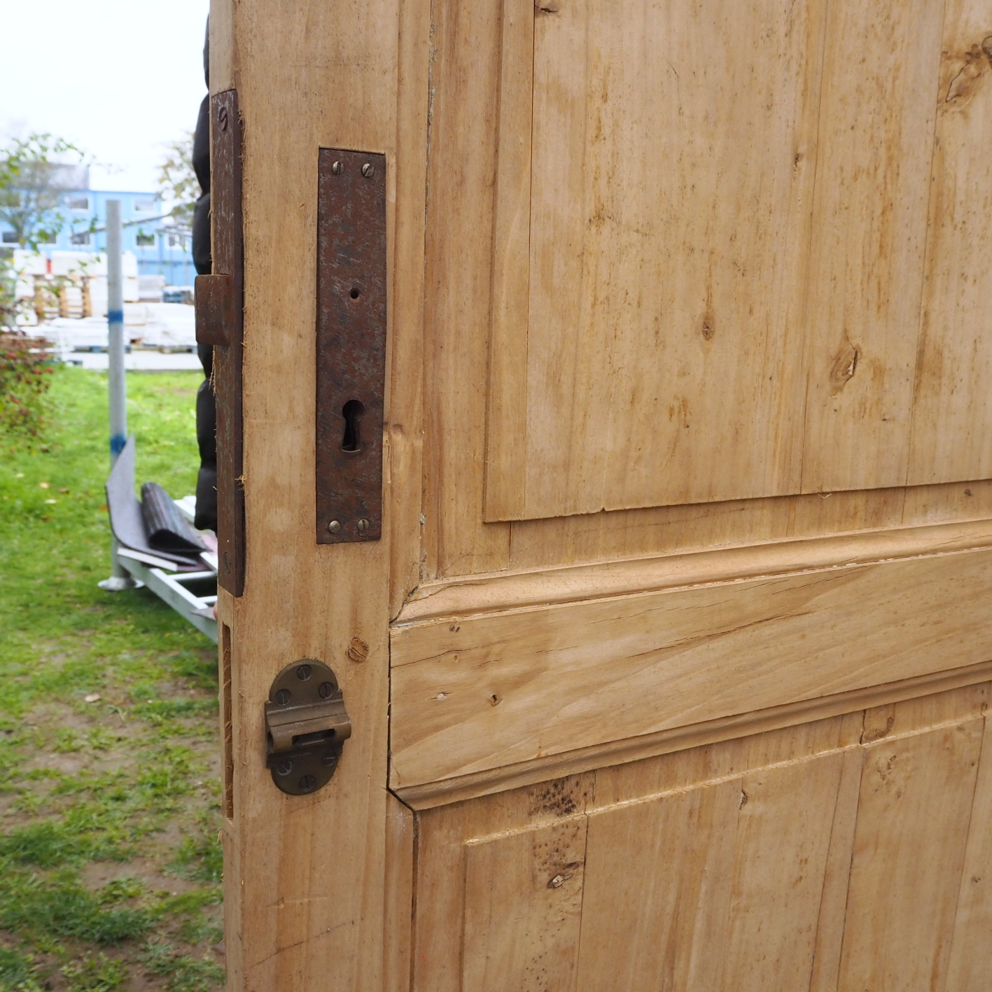 Solid wooden door (H. 205,1 cm x W. 89,2 cm) - Right