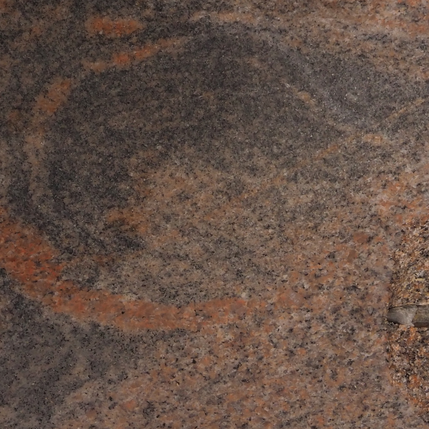 Batch of granite tiles (± 10,5 m2)