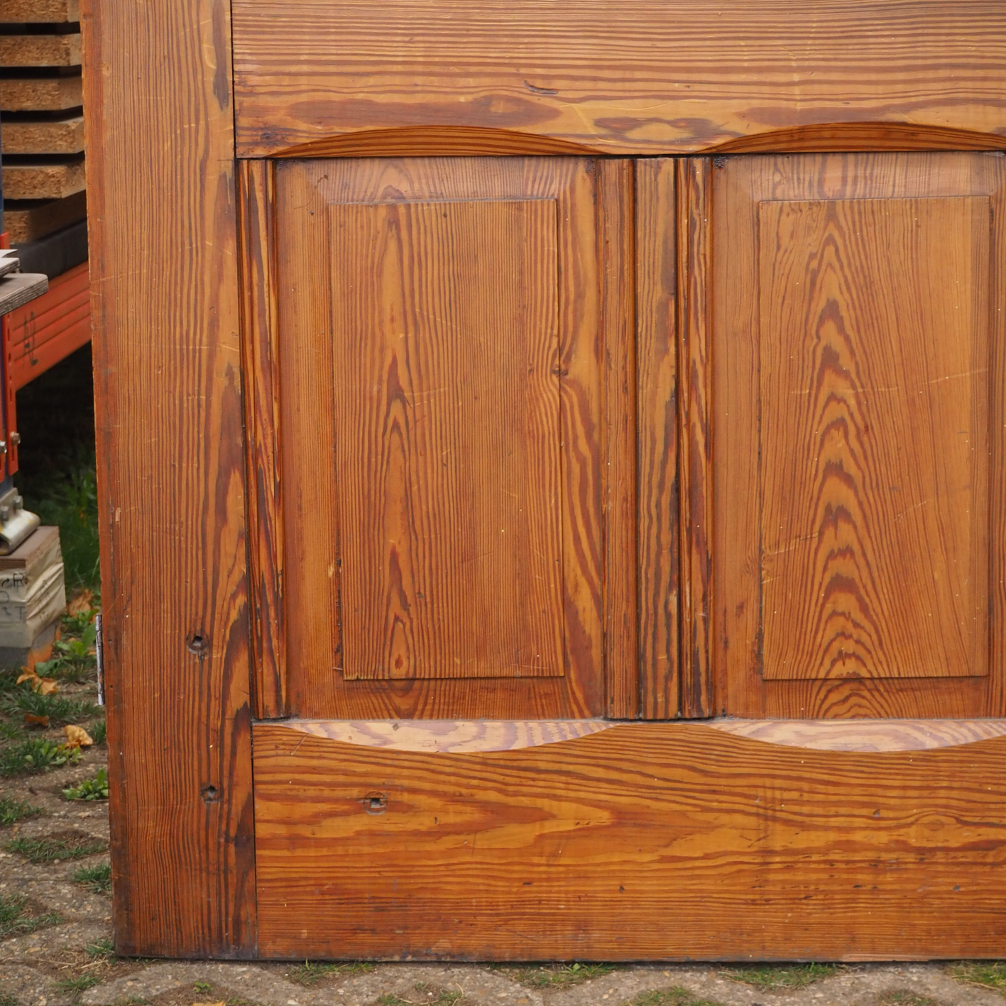 Varnished door in solid pine (H. 231 x W. 85 cm) - Left