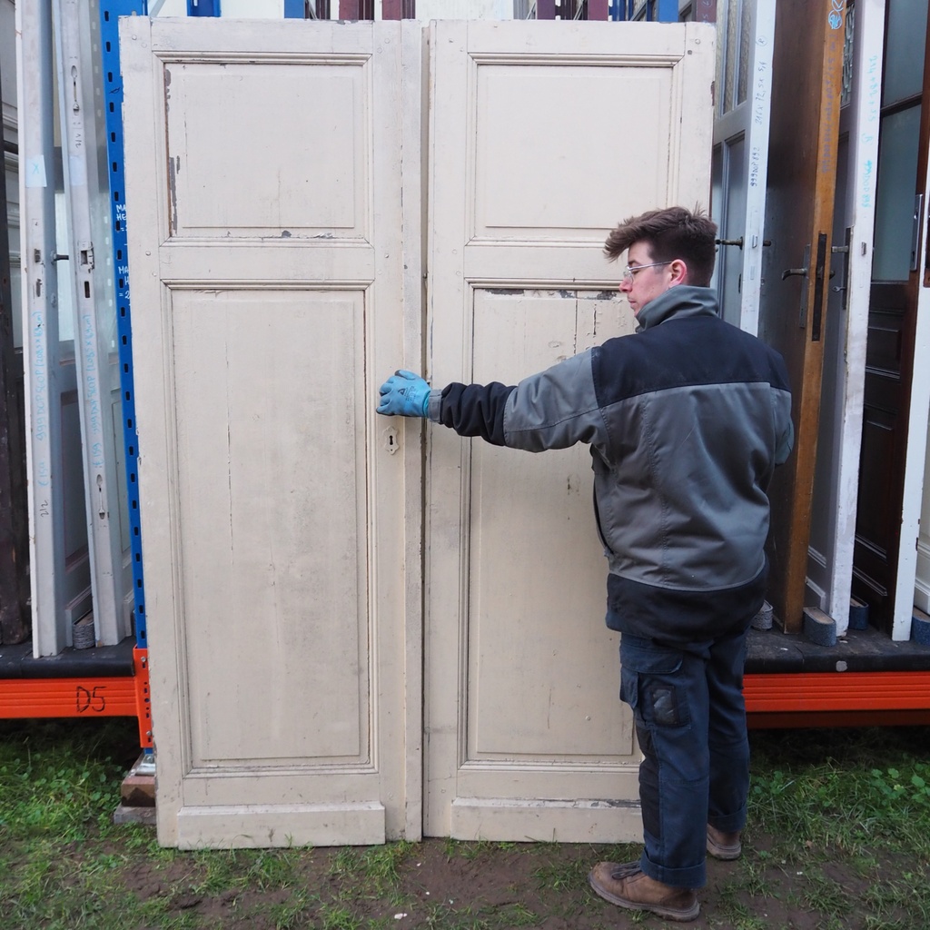 Double door in painted wood (H. 217,5 x W. 141 cm) - Right
