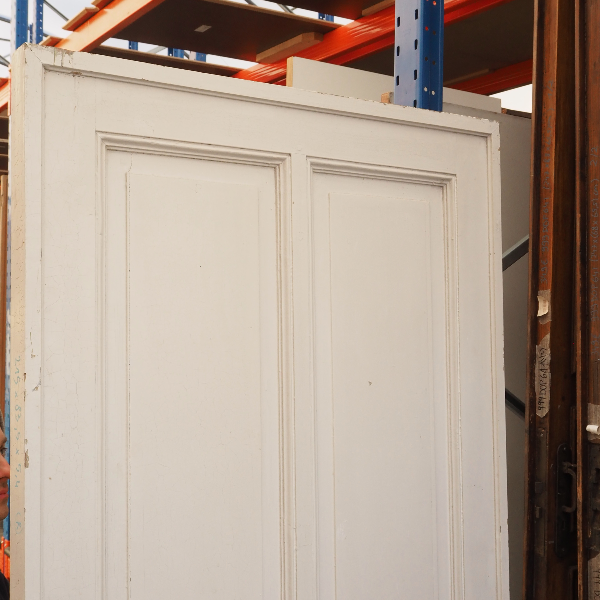 Door in painted wood (+/- H. 215 x W. 83,5 cm) - Right