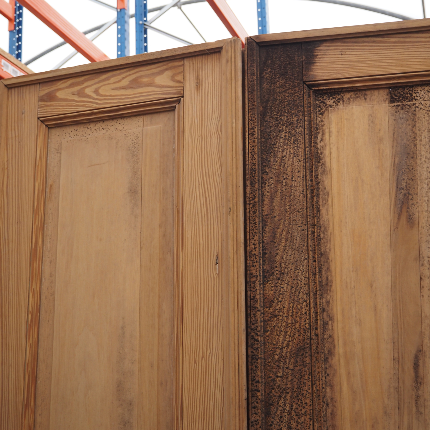 Double door in solid pine (H. 266,5 x W. 128 cm) - Right