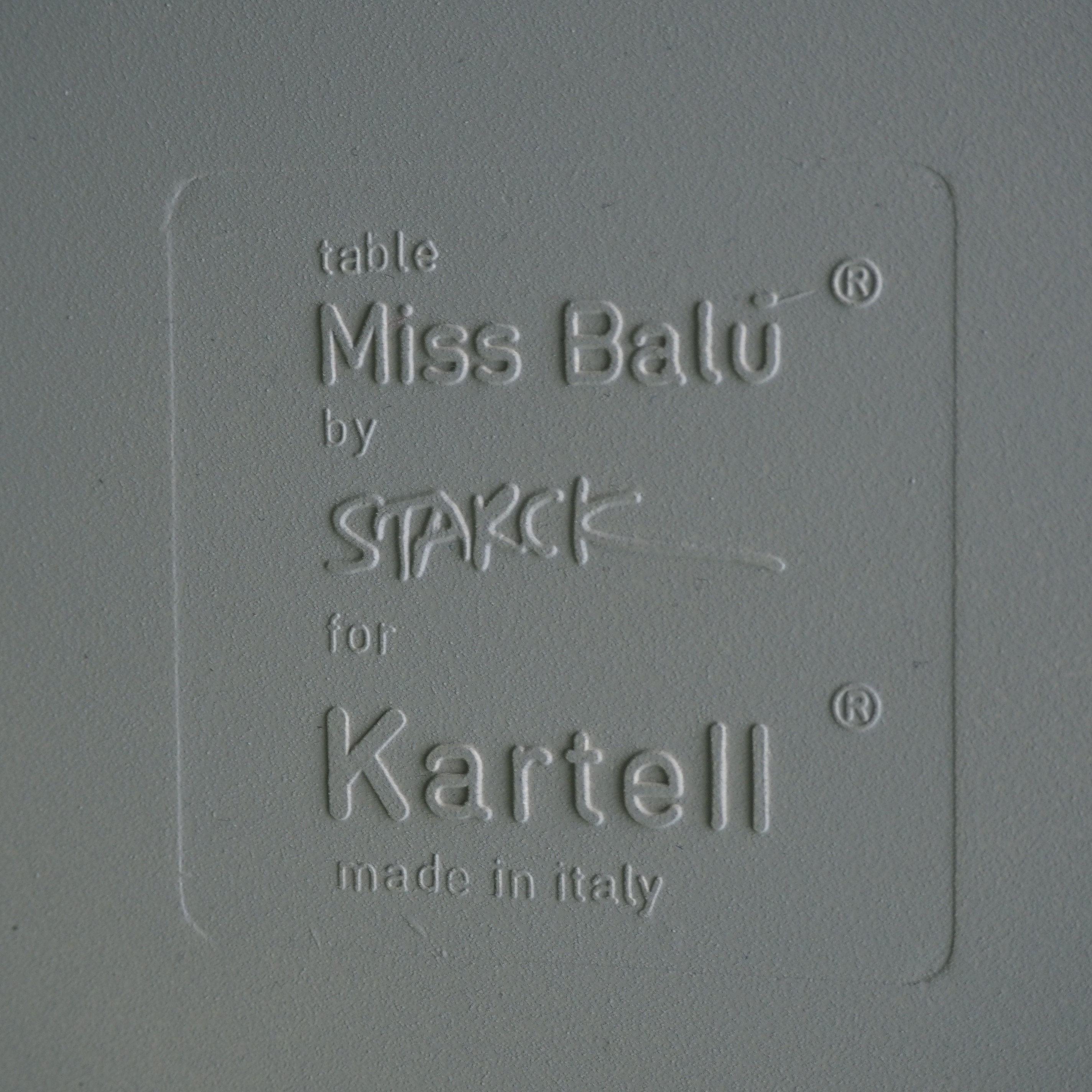 Round table 'Miss Balu' by Philippe Starck for Kartell (ca. 1990)