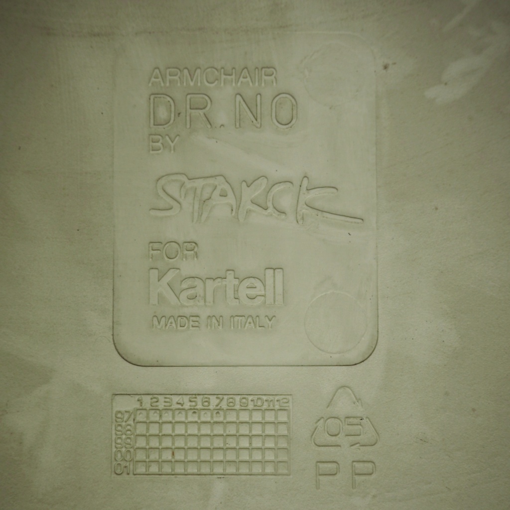 Armchair 'Dr. NO' by Philippe Starck for Kartell (ca. 1997) - Pistachio green