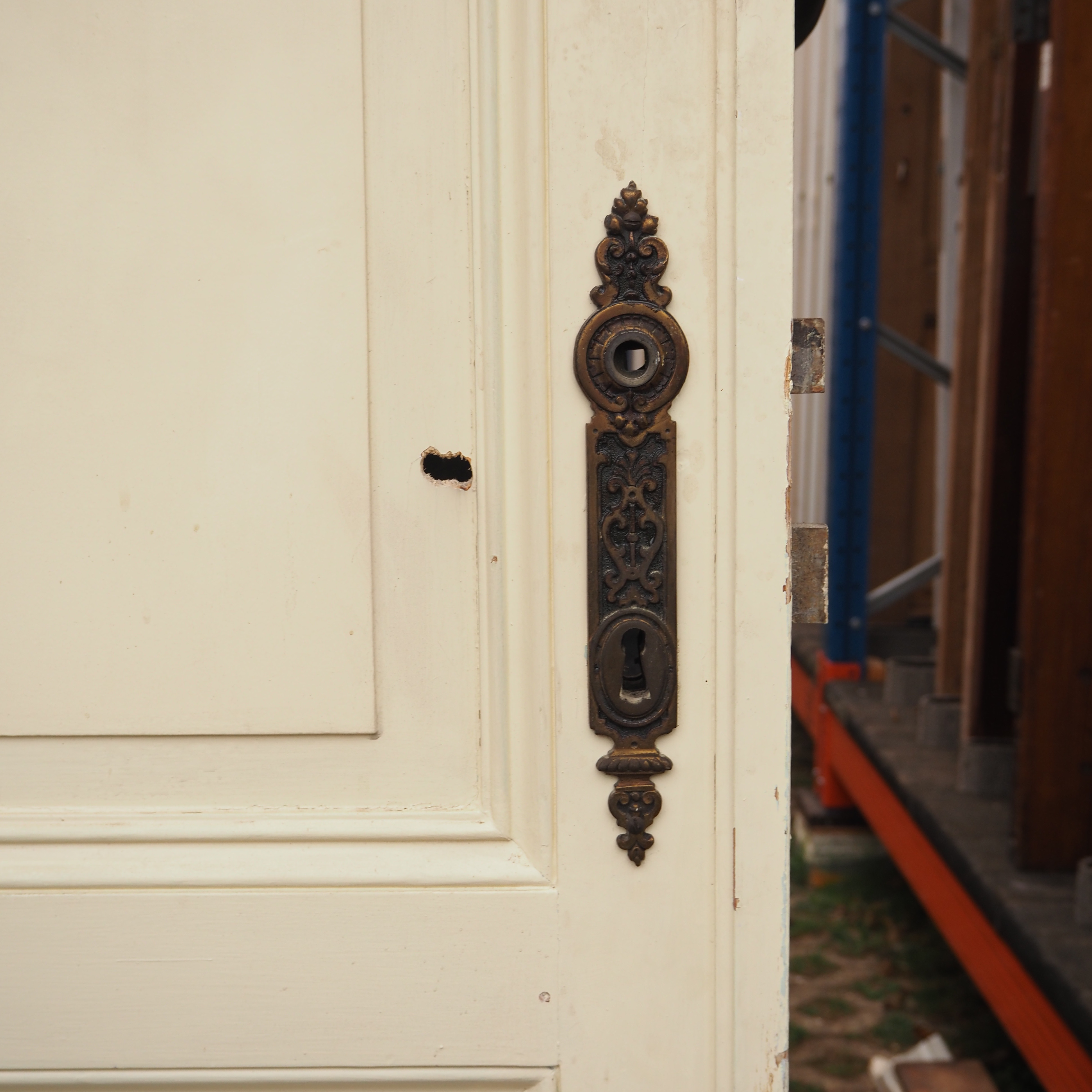 Door in painted wood (H. 219 x W. 81 cm) - Right