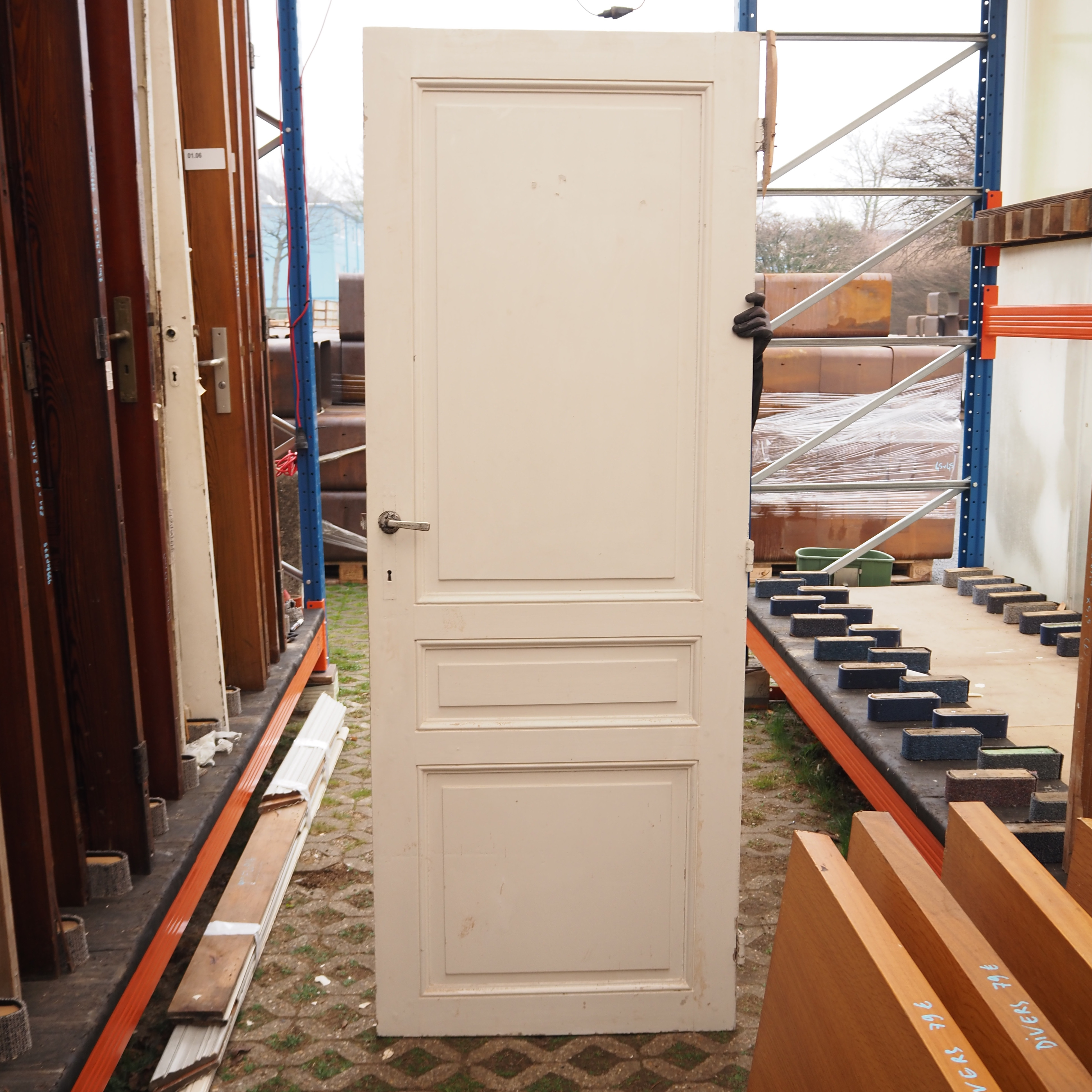 Door painted in wood (H. 223 x W. 83,5 cm) - Left