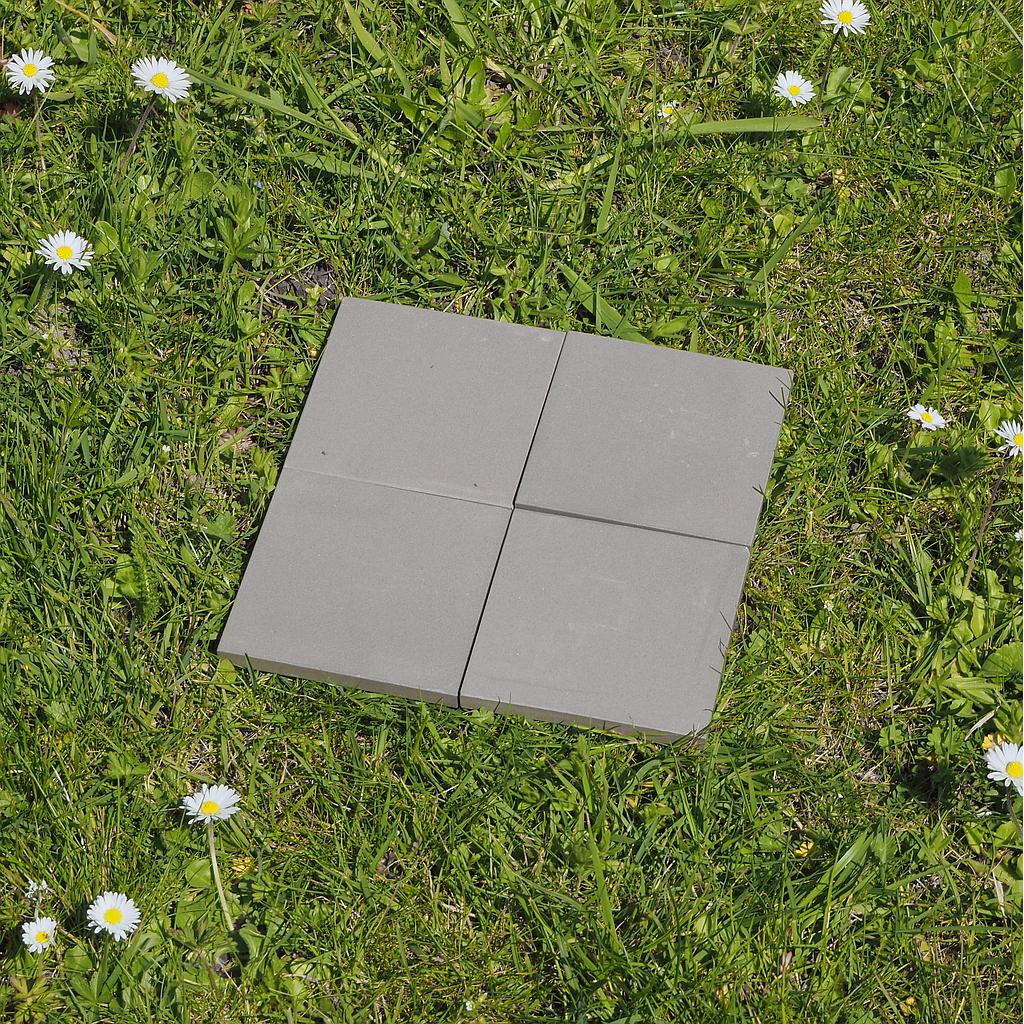 Grey ceramic tiles by Royal Mosa (100 x 100 mm)