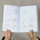 Book 'Auto-construire en réemploi – Donner une seconde vie aux matériaux' by Martin Barraud & Audrey Bigot