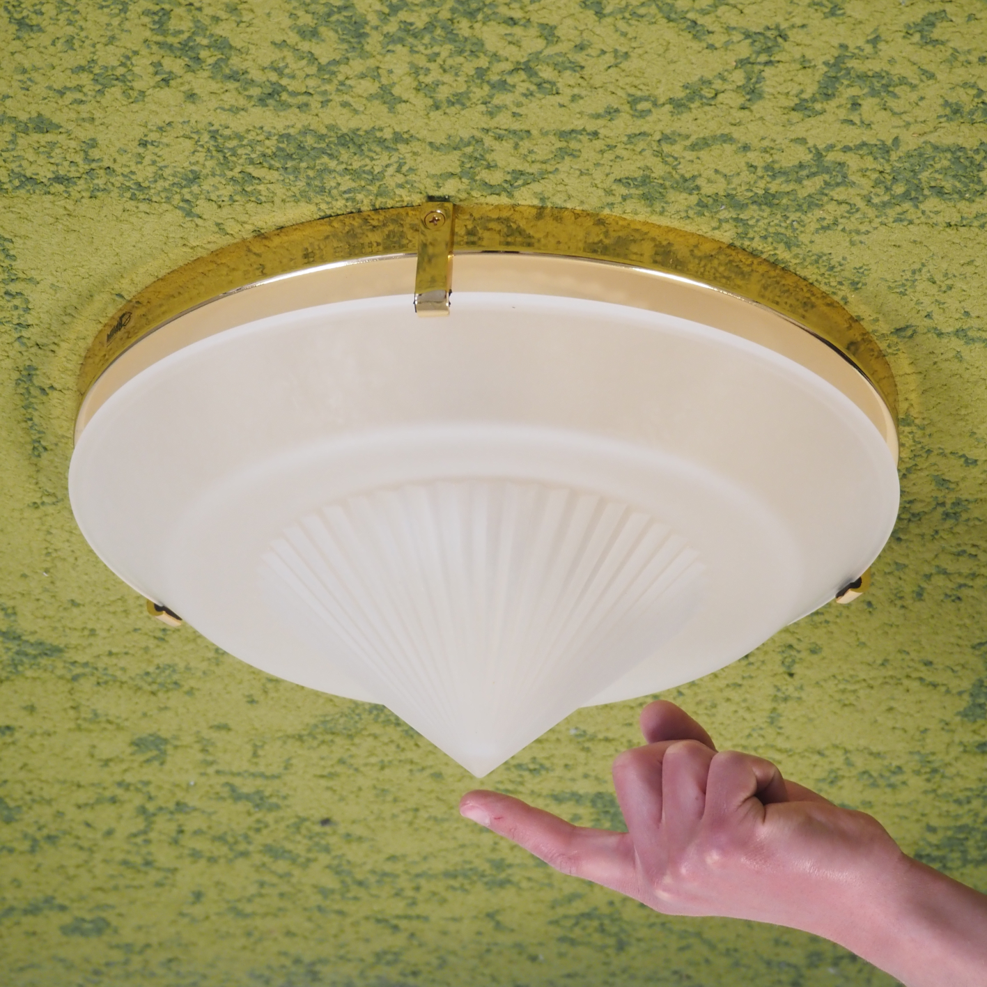 Ceiling light 'MI5209' in frosted textured glass by Milan - Brass (⌀ 35 cm)