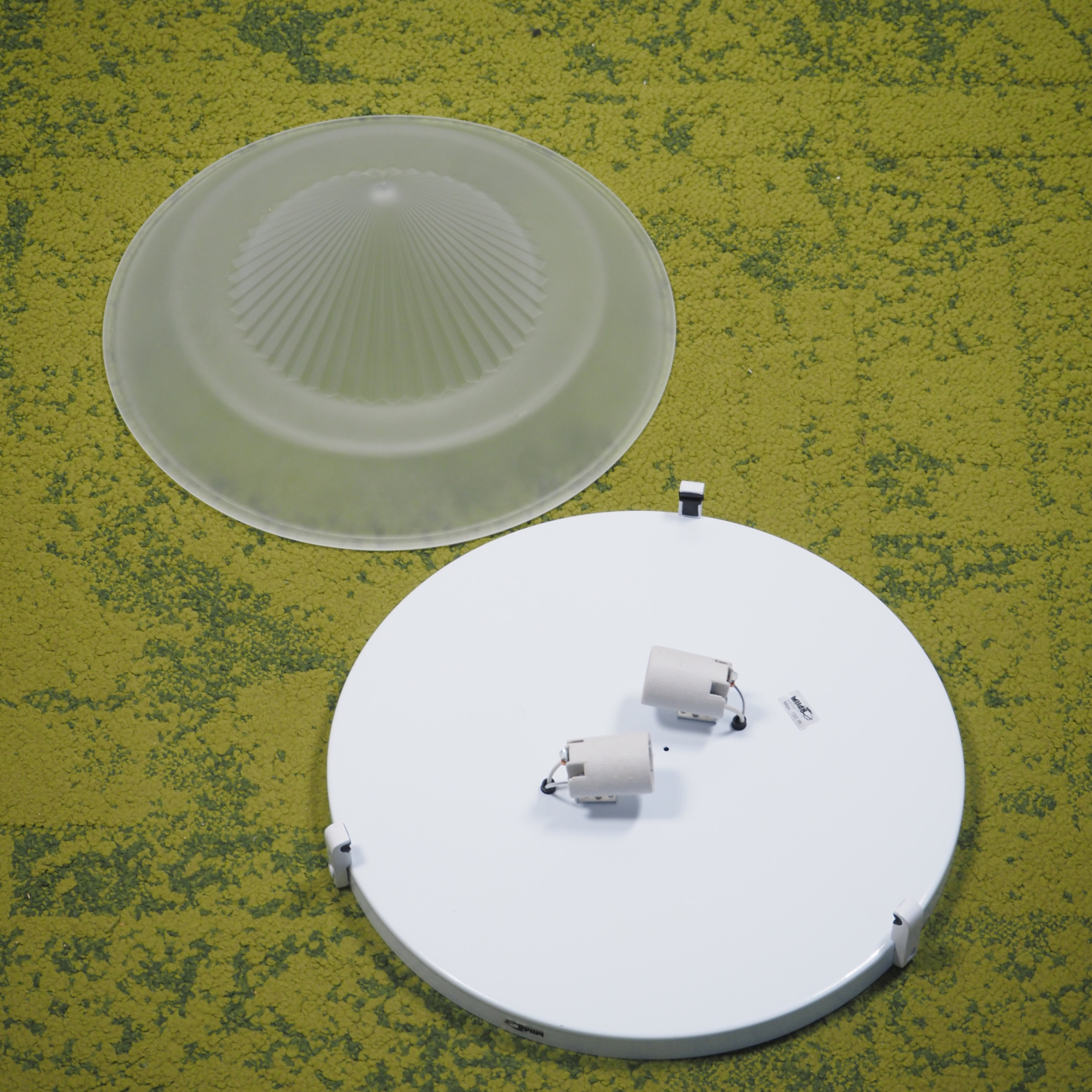 Ceiling light 'MI5211' in frosted textured glass by Milan - White (⌀ 35 cm)