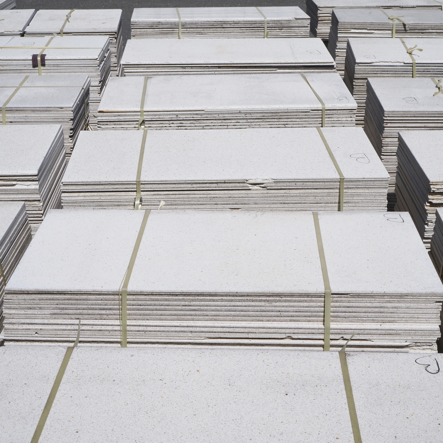 Terrazzo ‘Vetisol Cristo’ wall cladding (120 x 60 cm) - Sold per tile