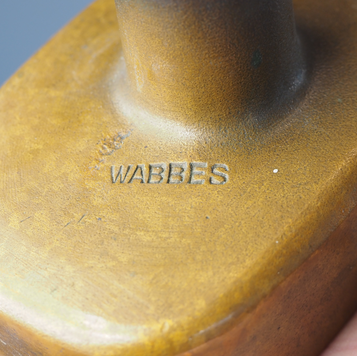 Door handle in solid bronze by Jules Wabbes (ca. 1970)