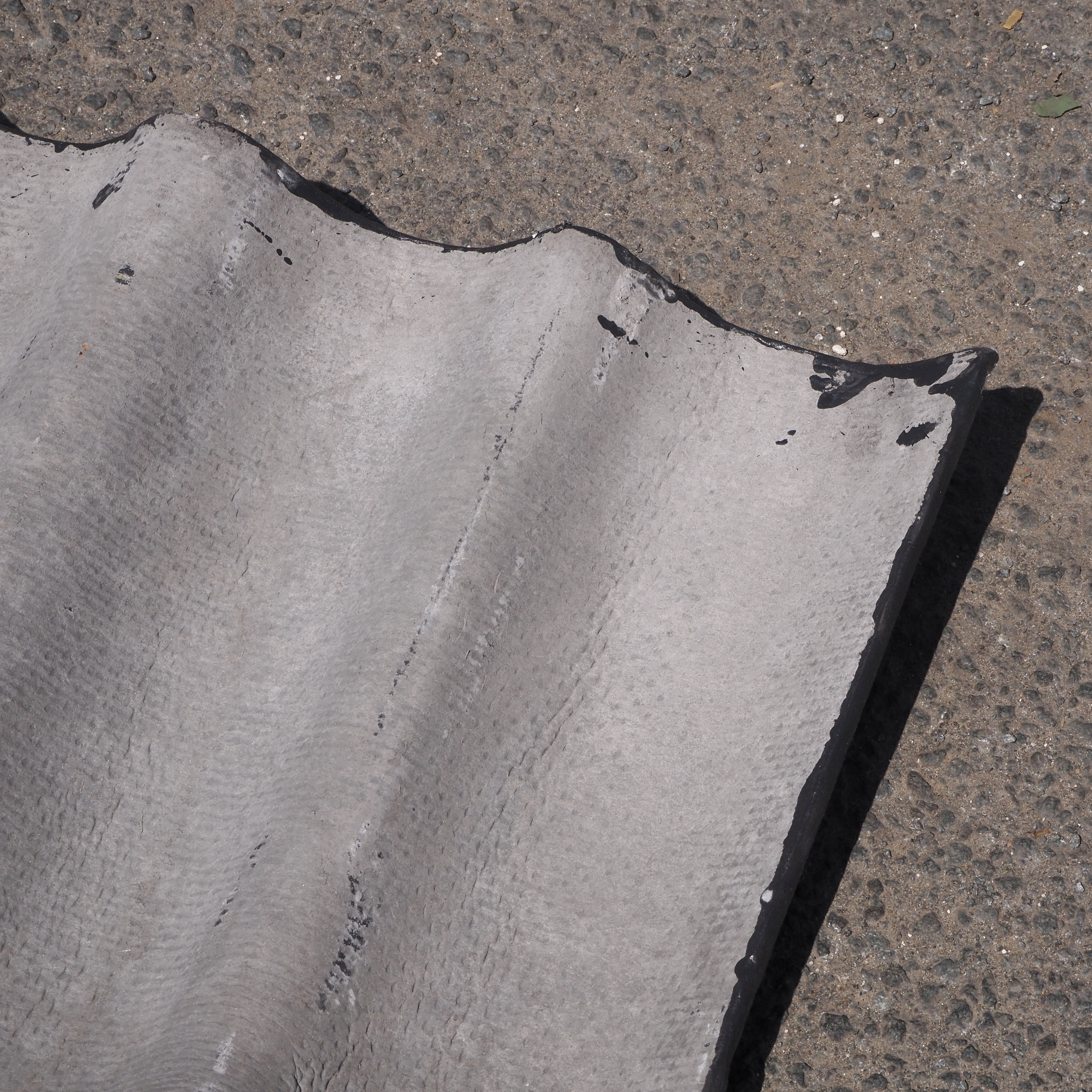 Batch of bitumen roofing tiles 'Carbon' (18 pc.)