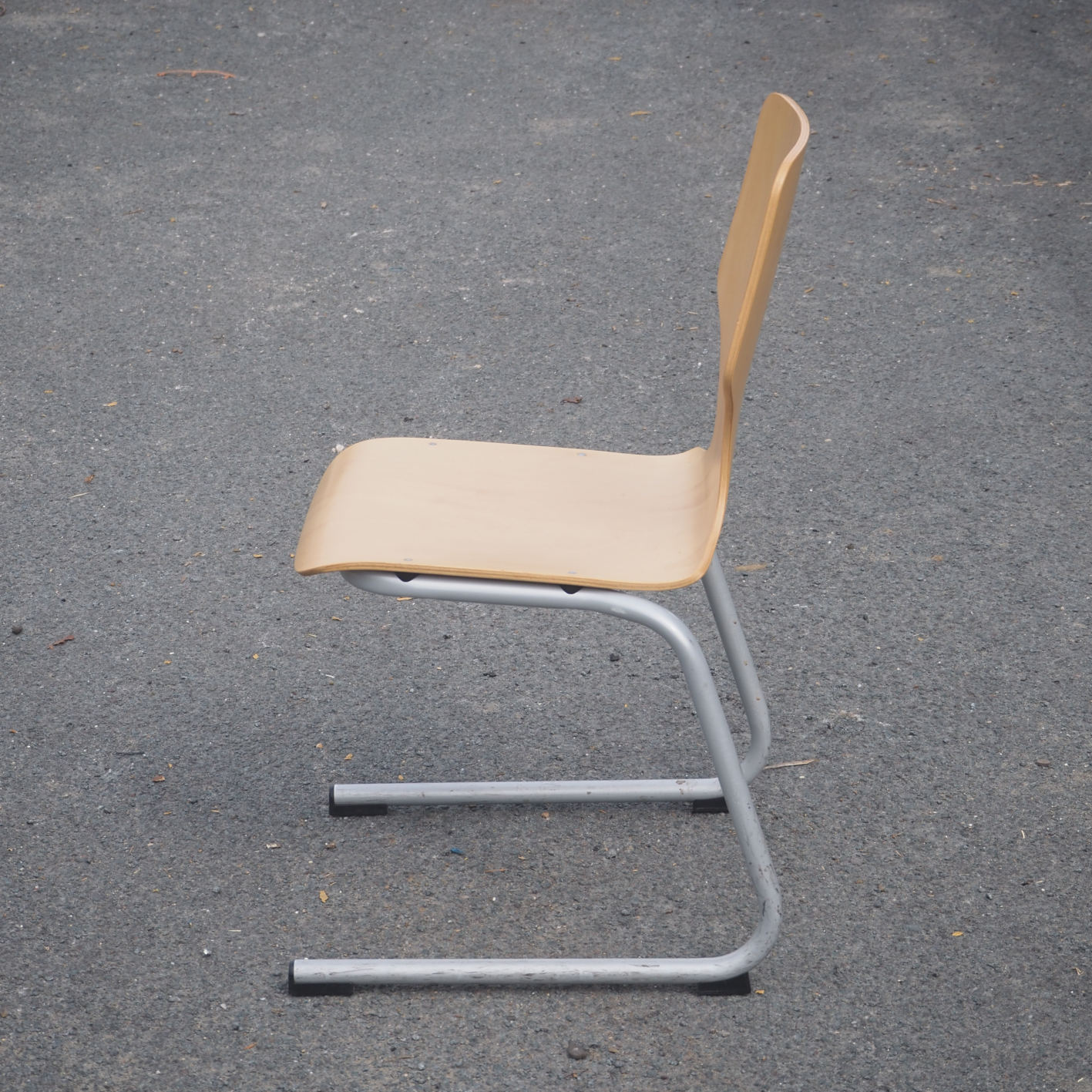 Stackable chair 'College' by OKA in plywood - Grey