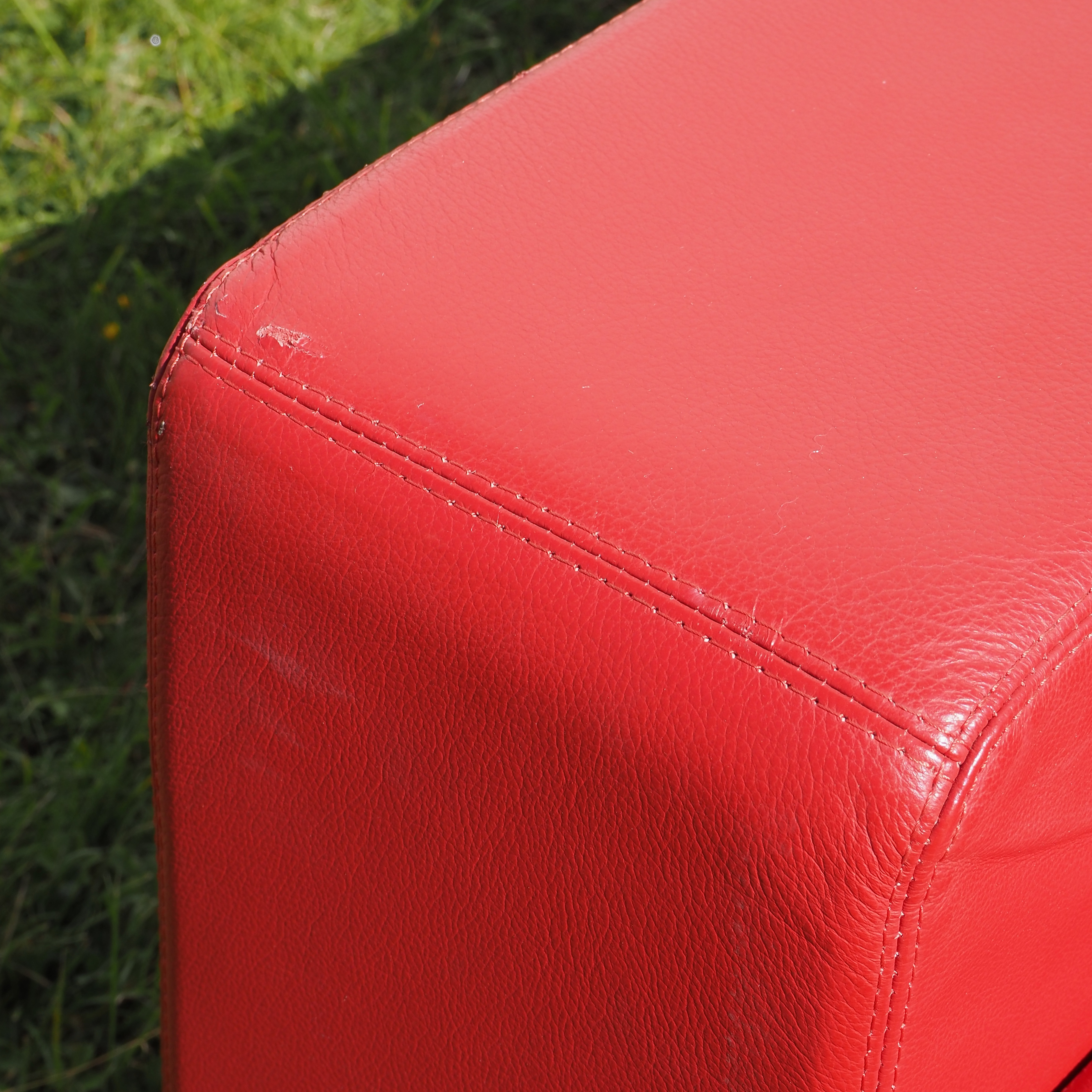 Armchair in simili leather by Dromeas - Red