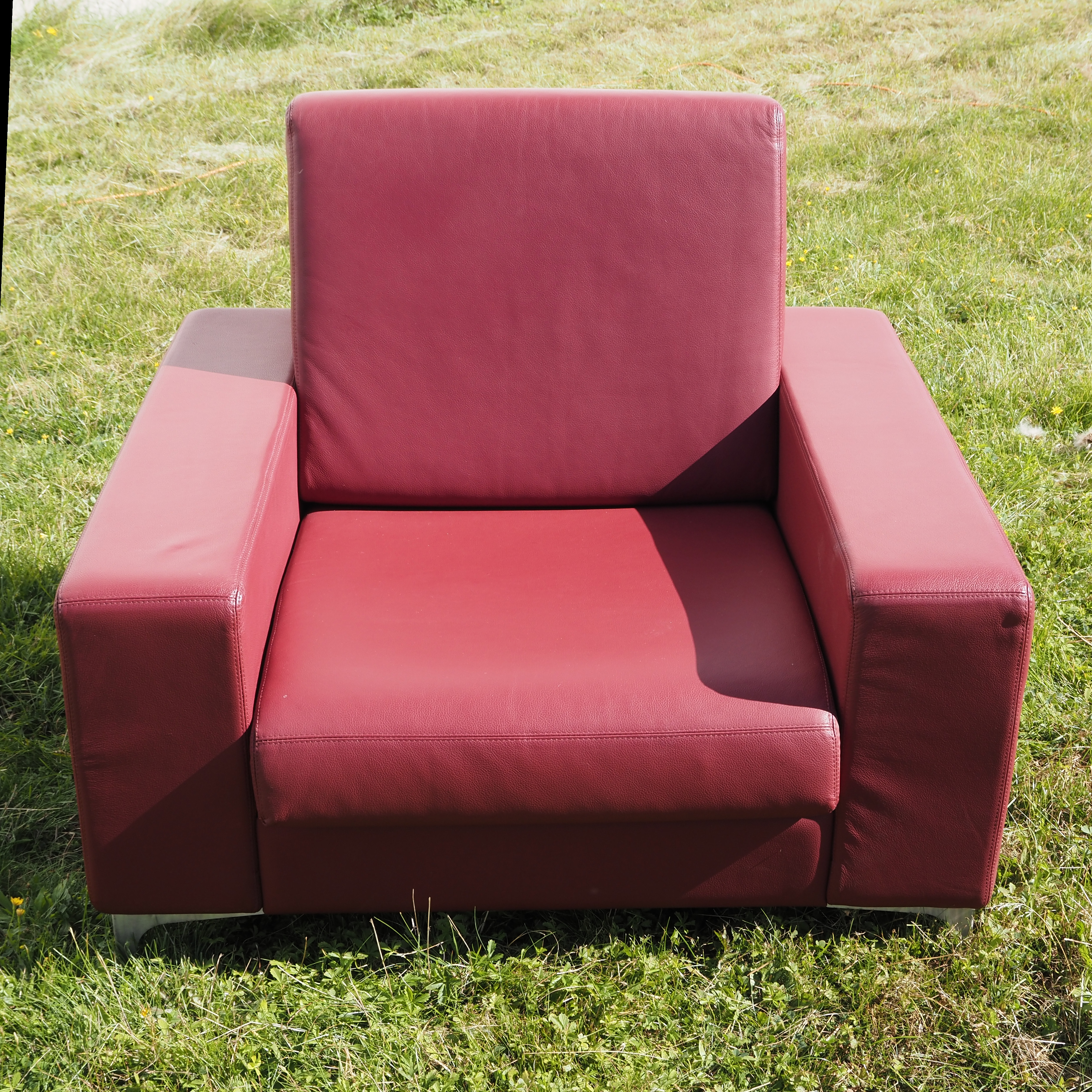 Armchair in simili leather by Dromeas - Burgundy