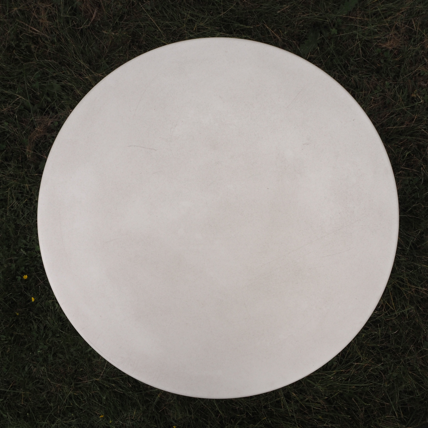 Round table 'Kissi Kissi' by Miki Astori for Driade (ca. 2004)