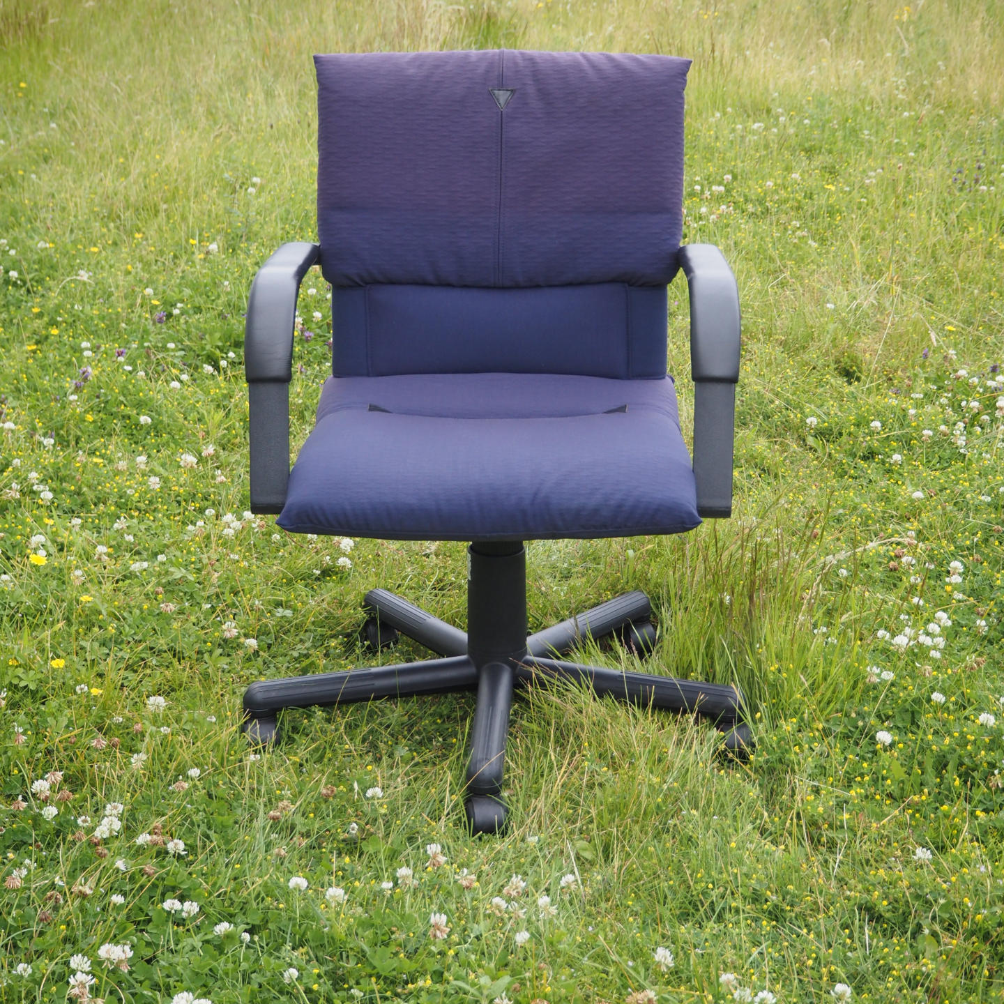 Swivel office chair 'Figura' by Mario Bellini for Vitra (ca. 1984)
