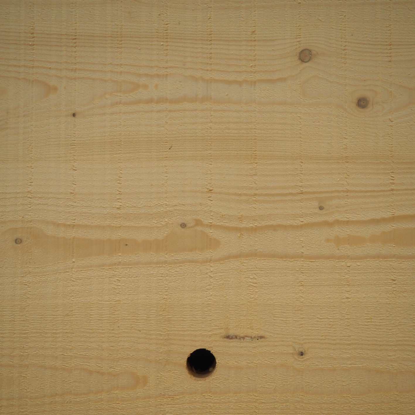 Glued laminated timber panel (8 cm thick)