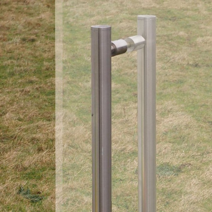 Pull handle in chromed inox