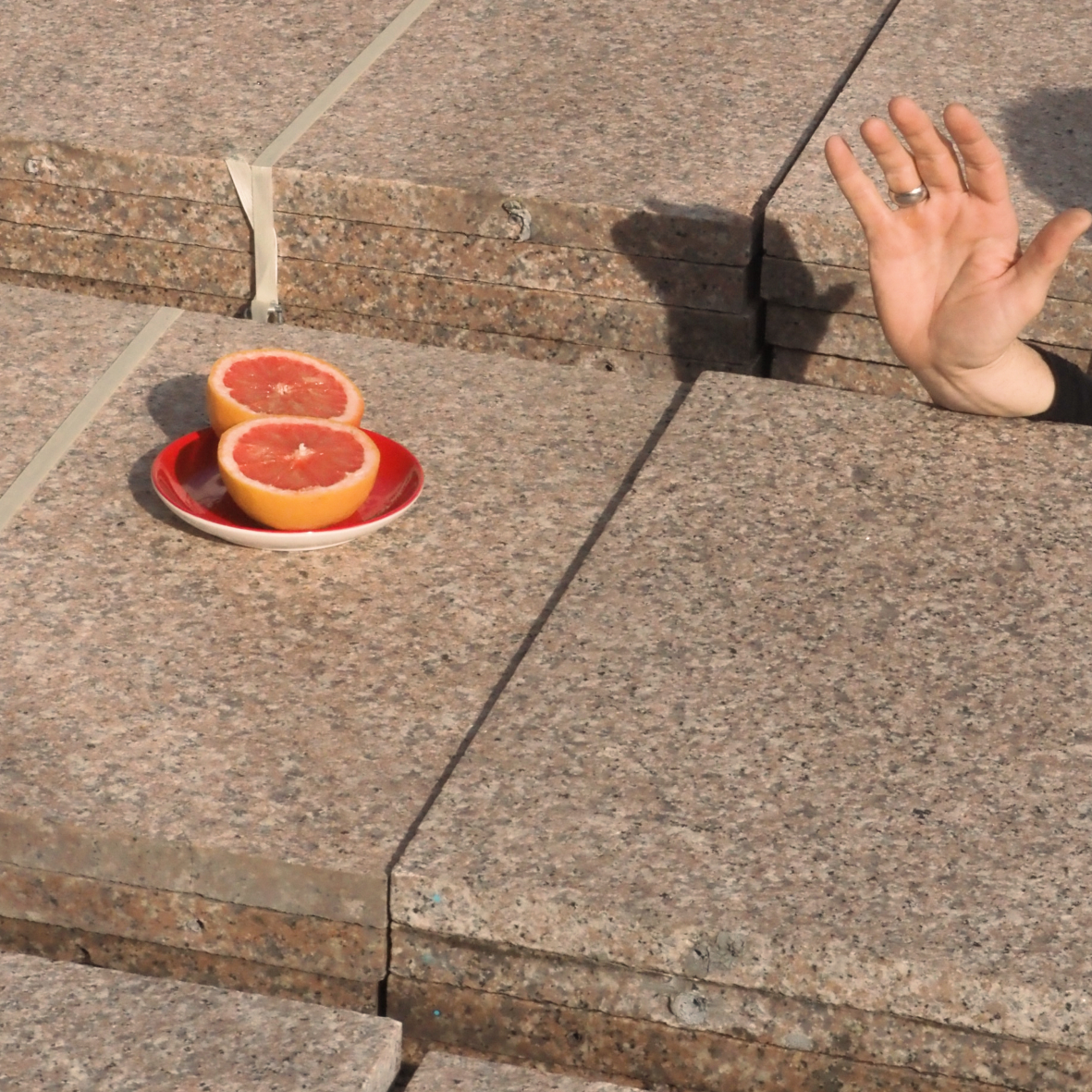 Pink squared granite slabs with flamed finish (from 2,5 to 2,9 cm thick) - Sold per m2