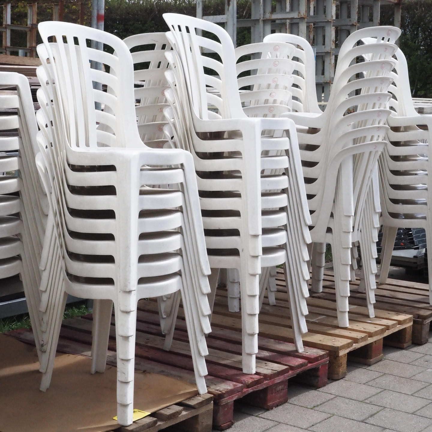 Stackable garden chair by Grosfillex