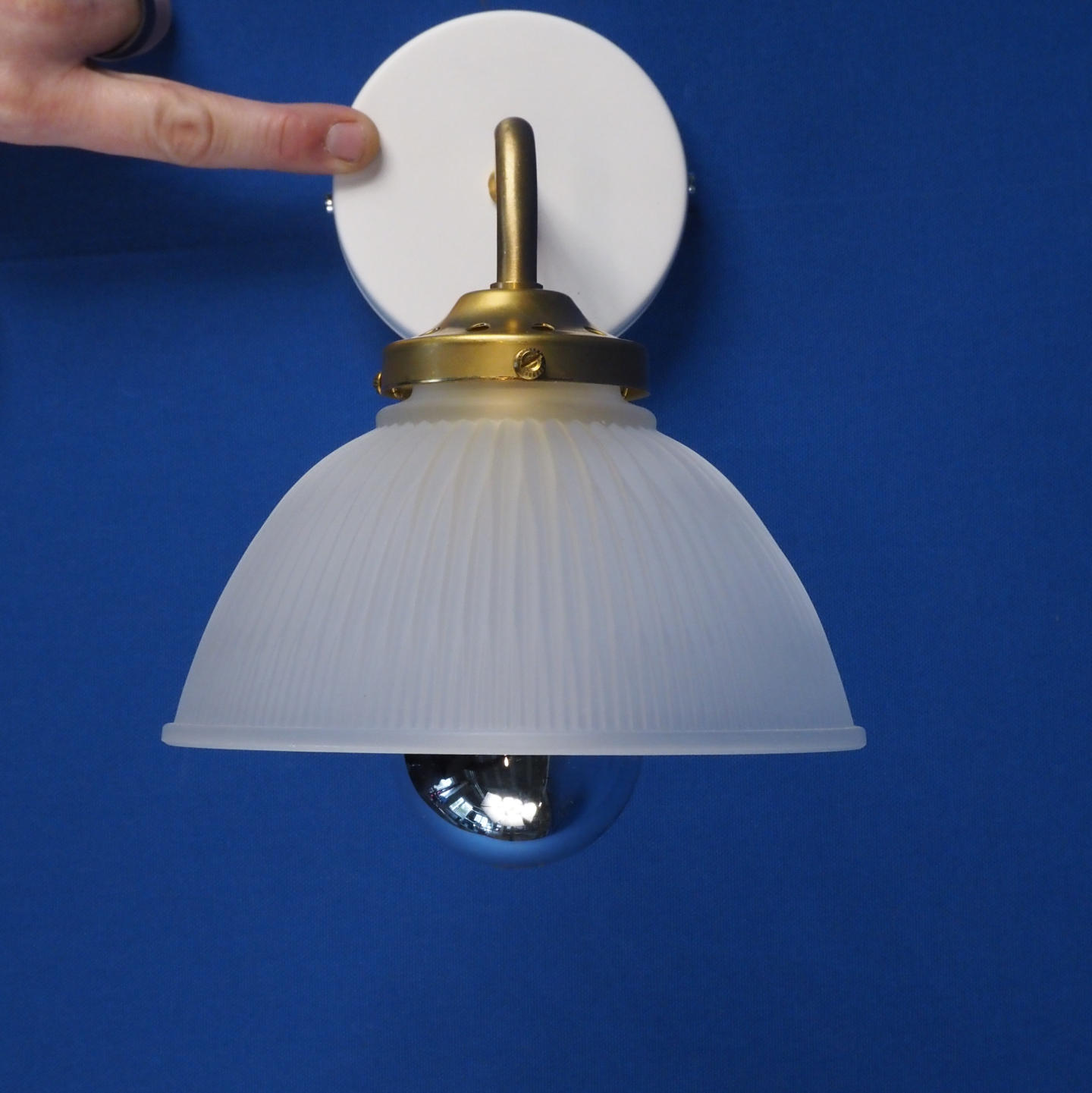 Wall light 'Lionel' in textured glass