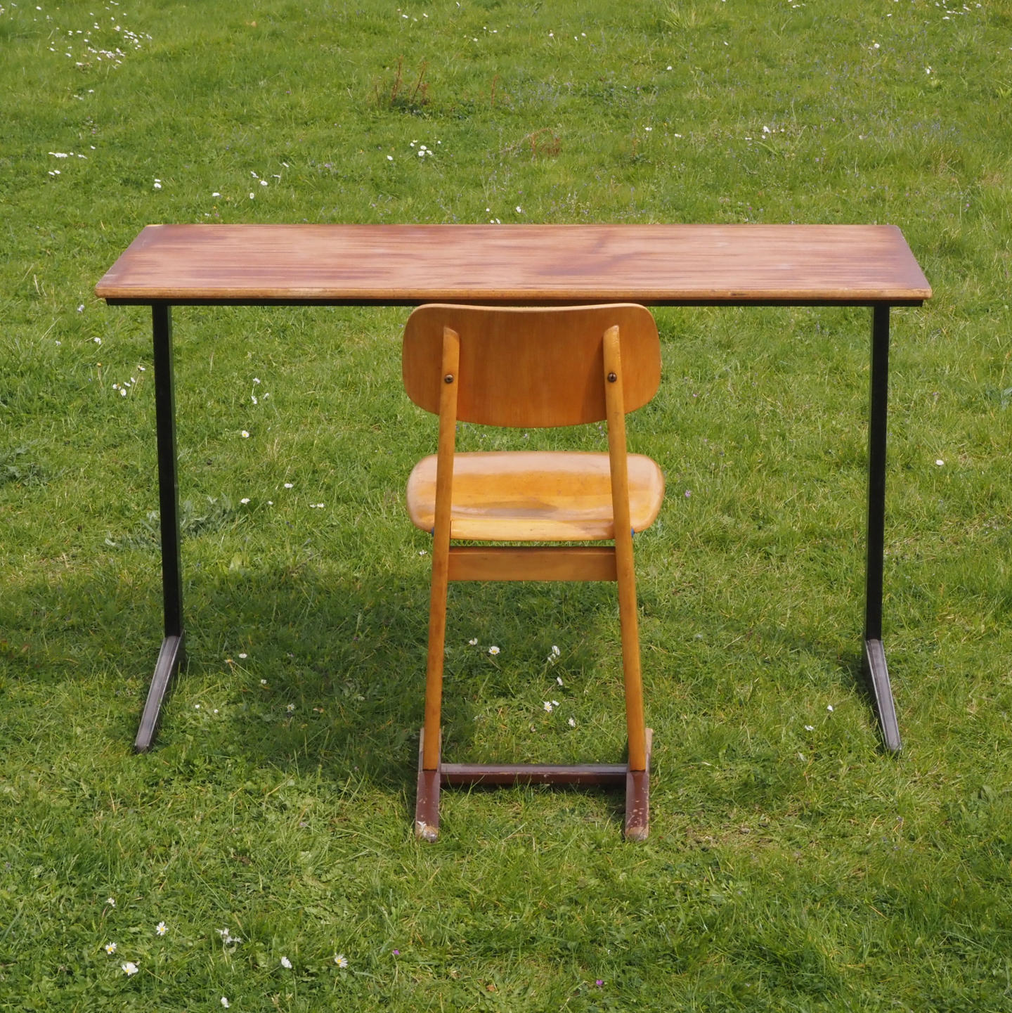 School desk with cantilever steel legs by Friso Kramer (ca. 1966)