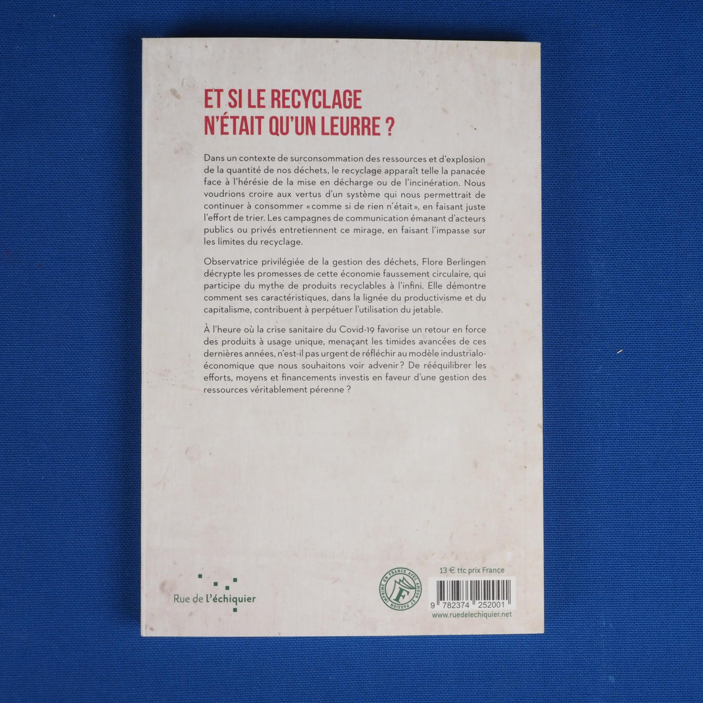 Book 'Recyclage: le grand enfumage' by Flore Berlingen