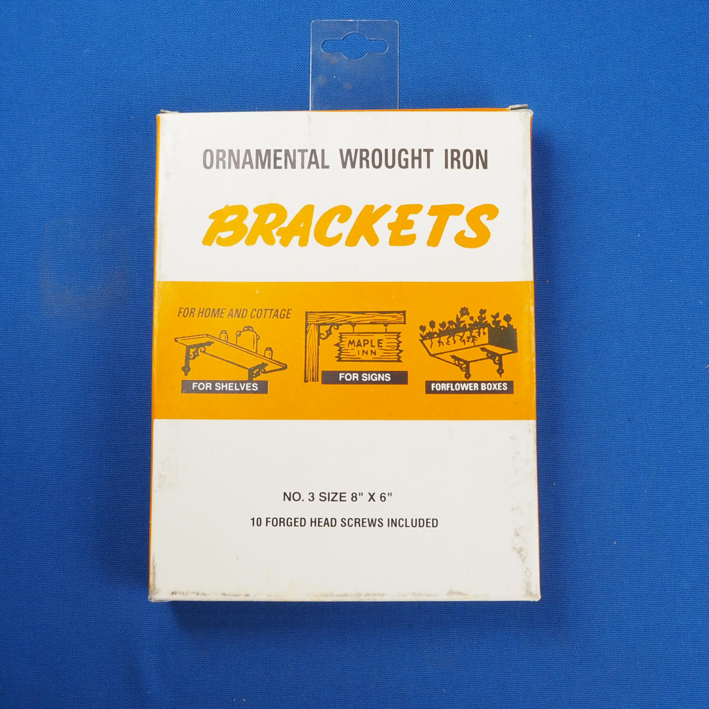 Pair of shelf brackets in wrought iron (20,2 cm x 15,5 cm)