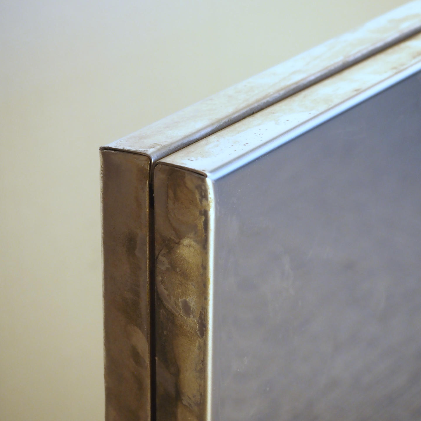 Door in stainless steel with bronze door handles by Jules Wabbes (H. 198 x 53 cm) - Right