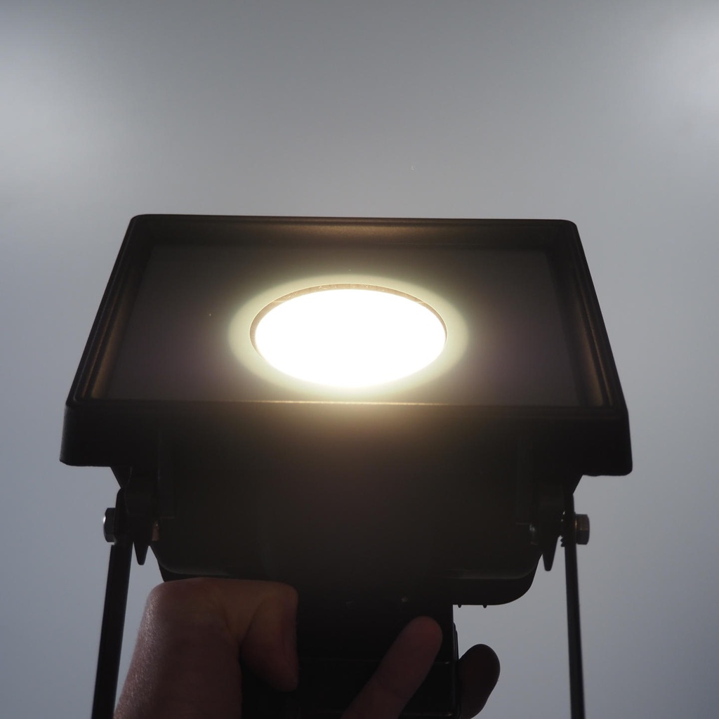 Garden spotlight by Zenia (IP44)