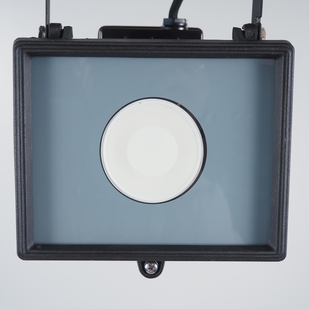 Garden spotlight by Zenia (IP44)