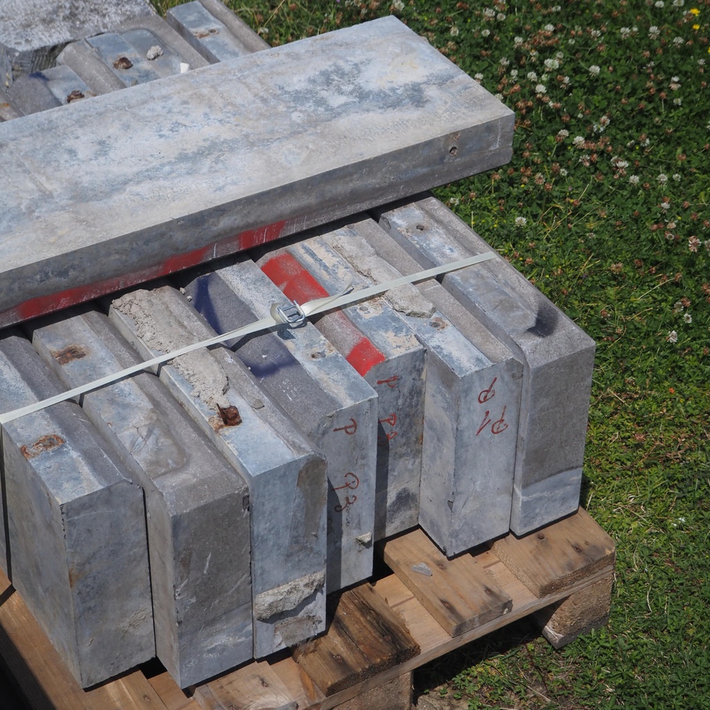 Blue limestone plinths from an urban tree pit in Brussels - Only available in our physical shop