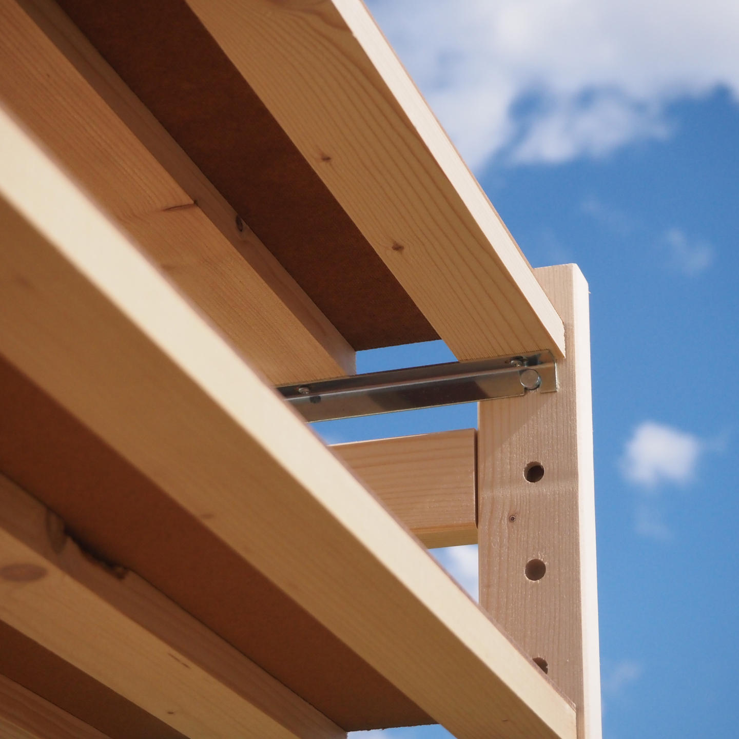 Shelf 'Almawood' by Almasy in solid pine (L. 202,5 x D. 40 cm)
