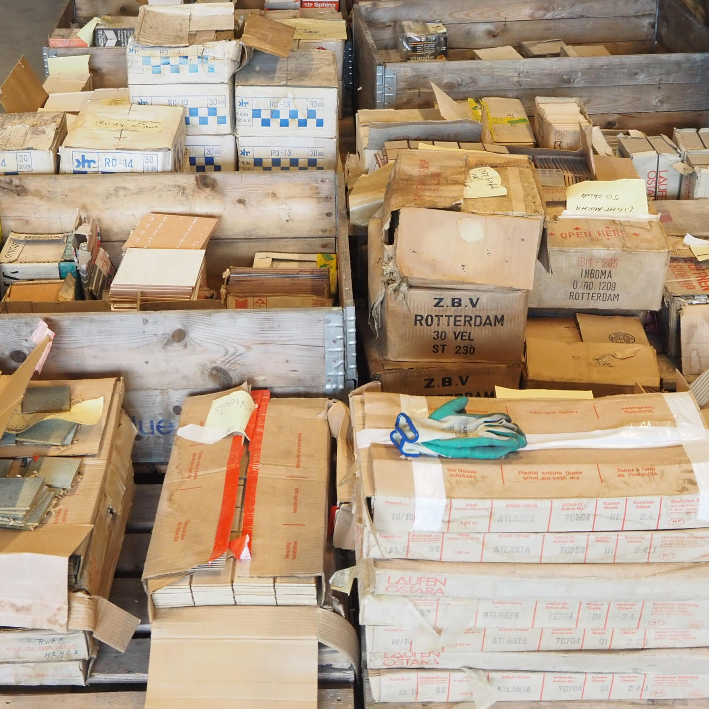 De Lier Ceramic or cement tiles (various sizes &amp; types) - Only available in our physical shop
