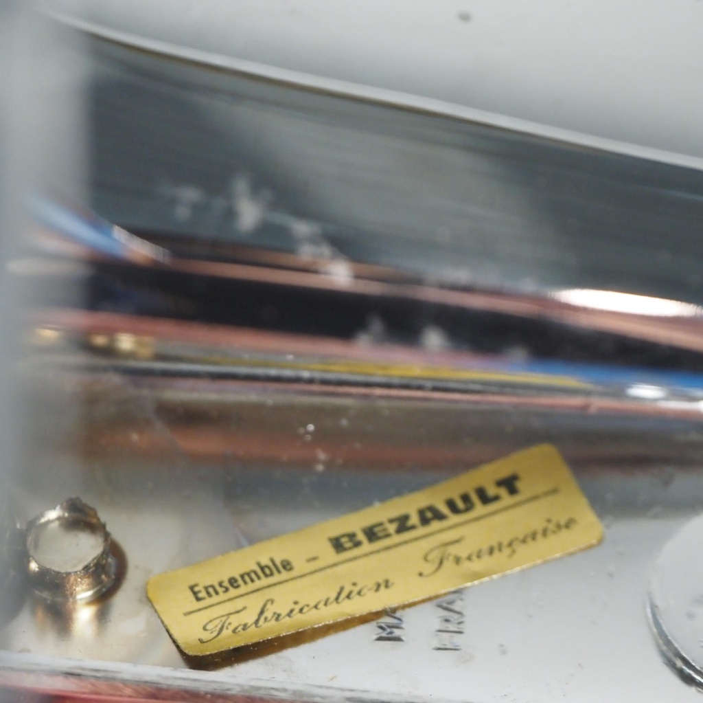 Door handle 'RIV Junior' by Bezault in chromed aluminium