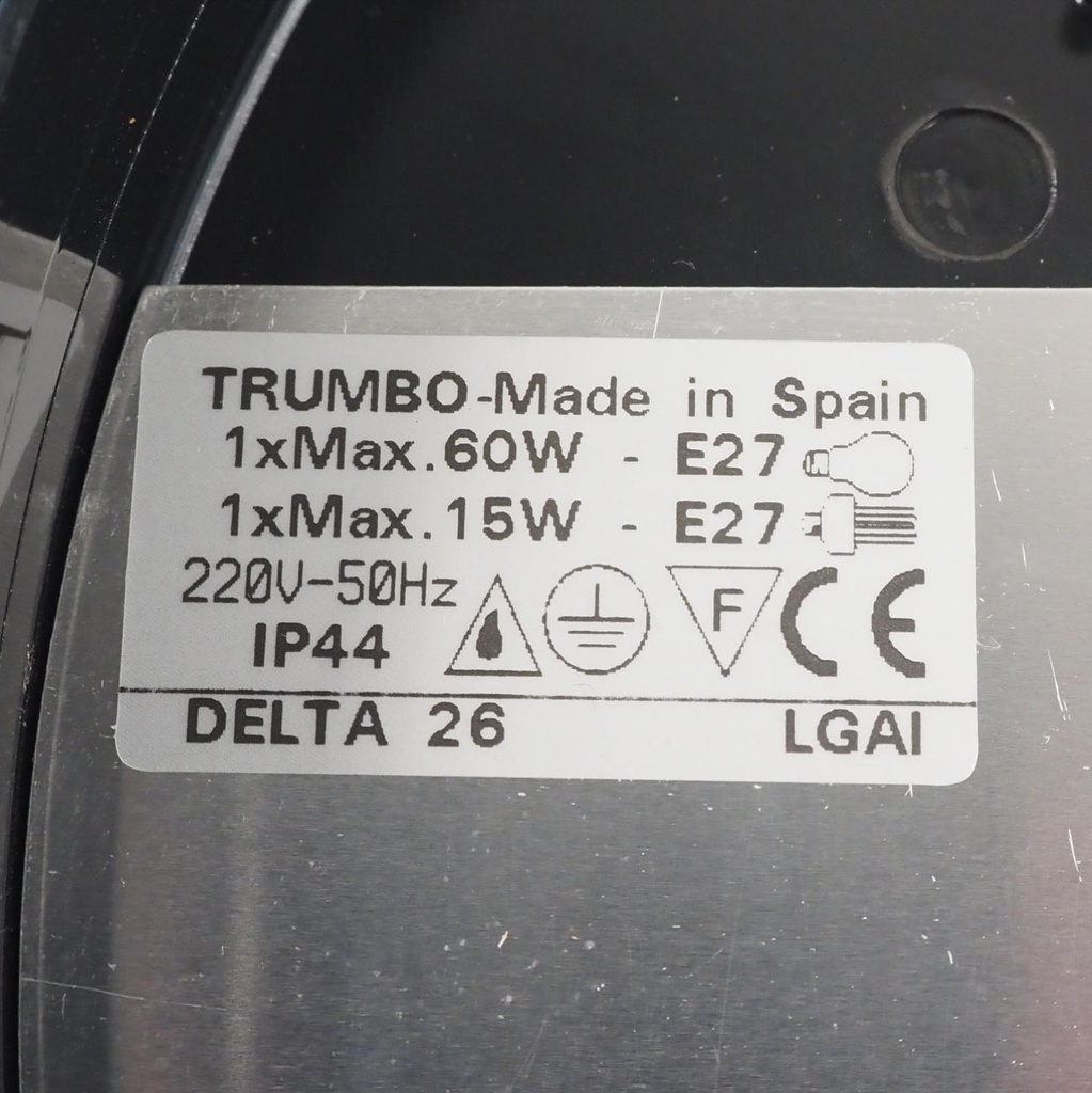 Wall light 'Delta Redondo' by Trumbo (IP44) - Black