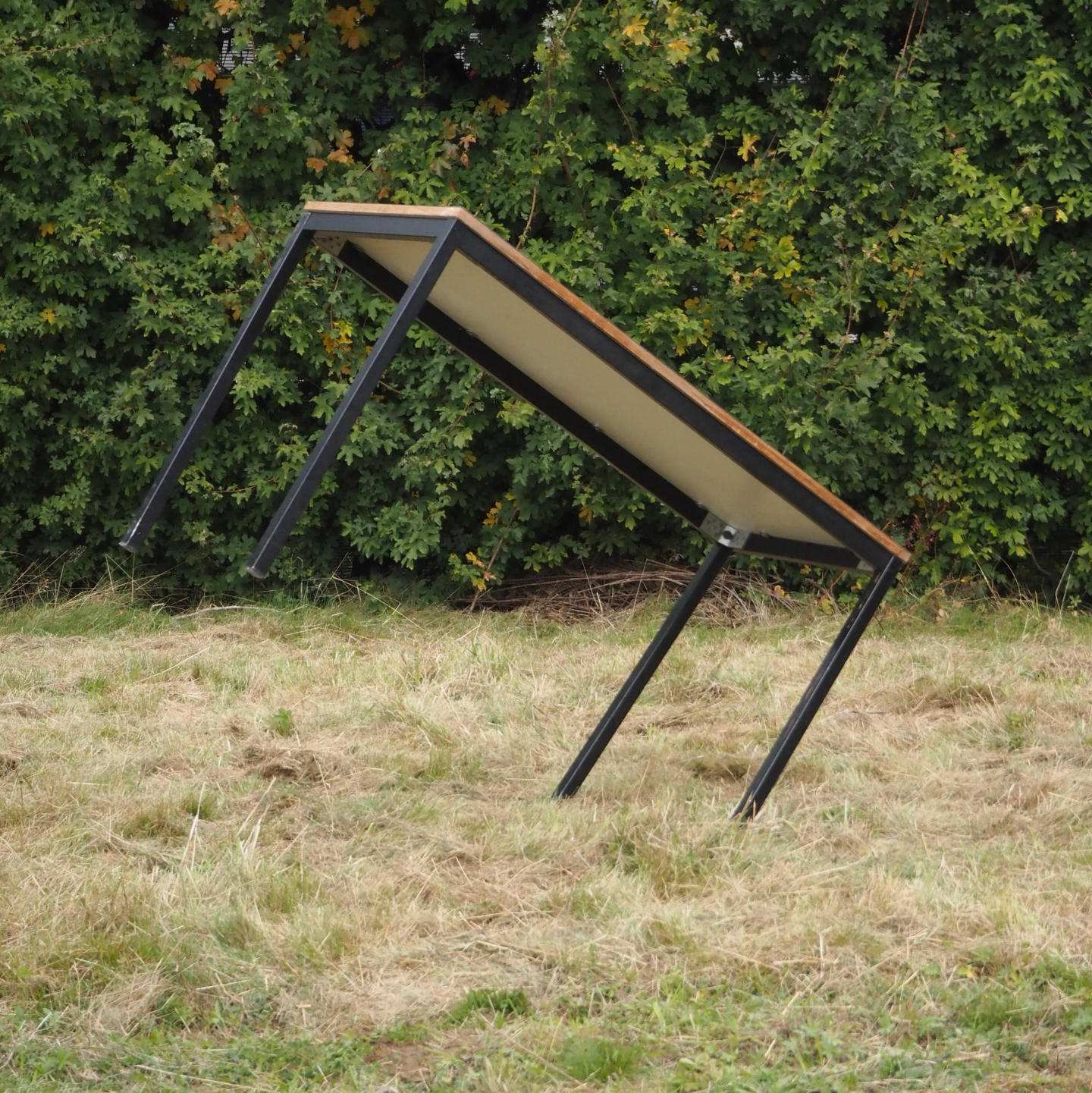 Table with grey laminated tabletop and steel base from KU Leuven (120 x 60 cm) - Straight edges