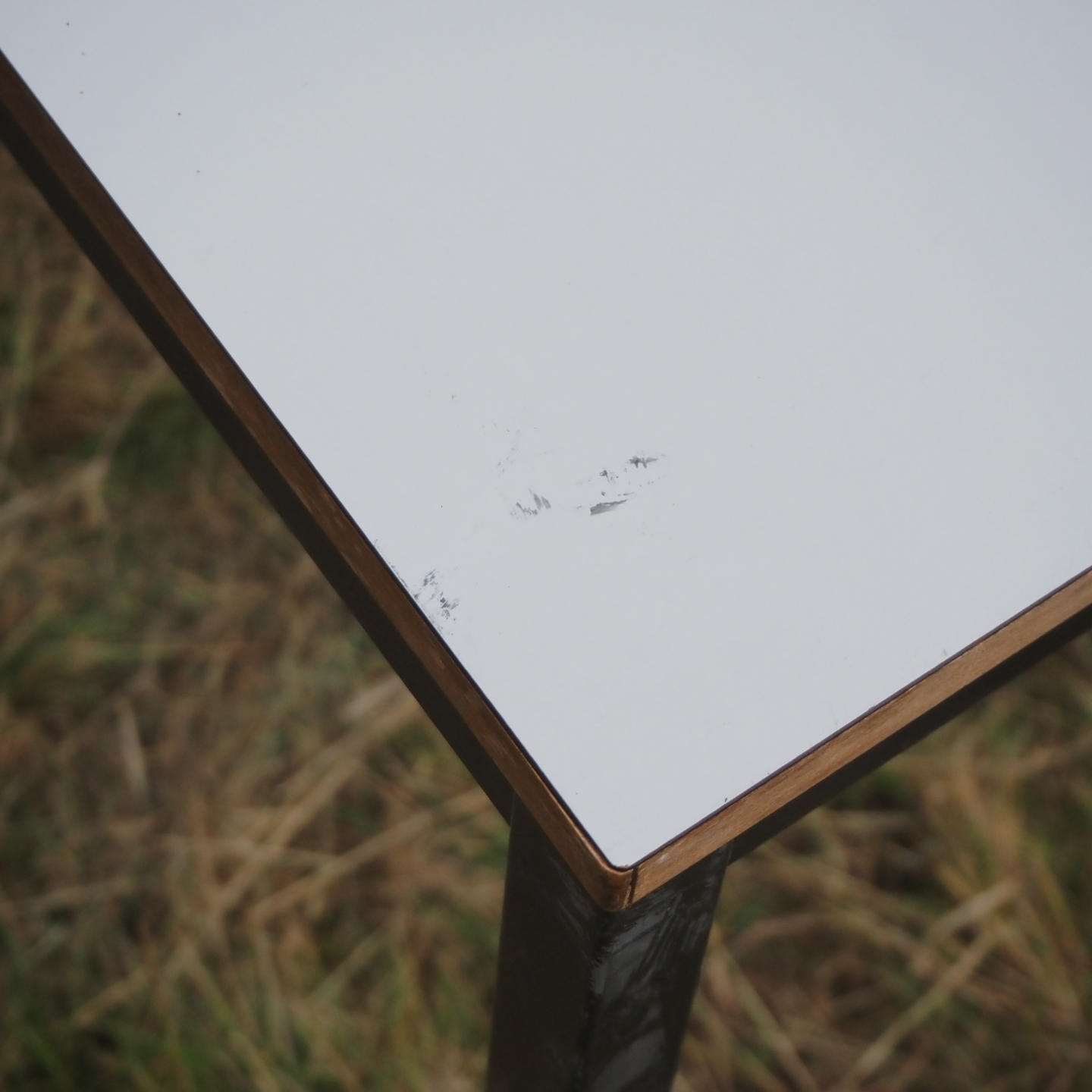 Table with grey laminated tabletop and steel base from KU Leuven (120 x 60 cm) - Straight edges