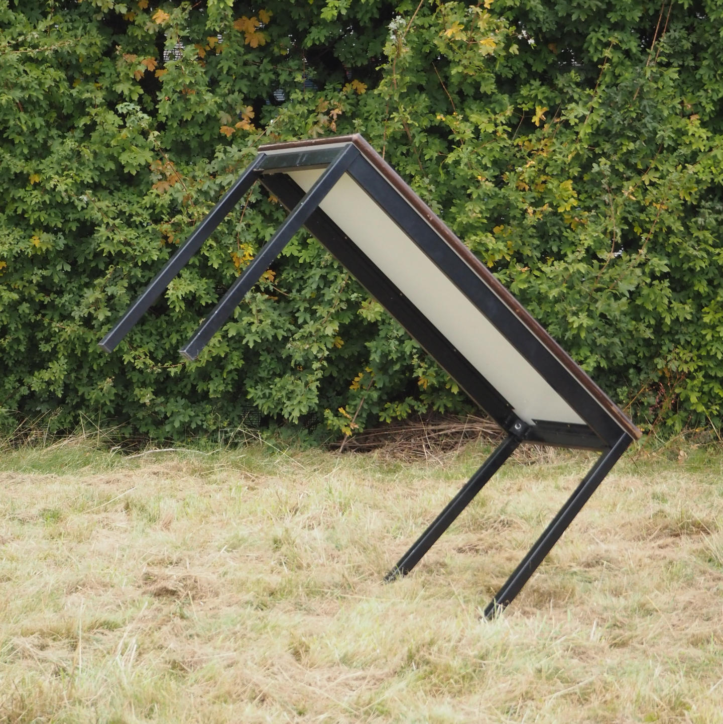 Table with grey laminated tabletop and steel base from KU Leuven (120 x 60 cm) - Round edges