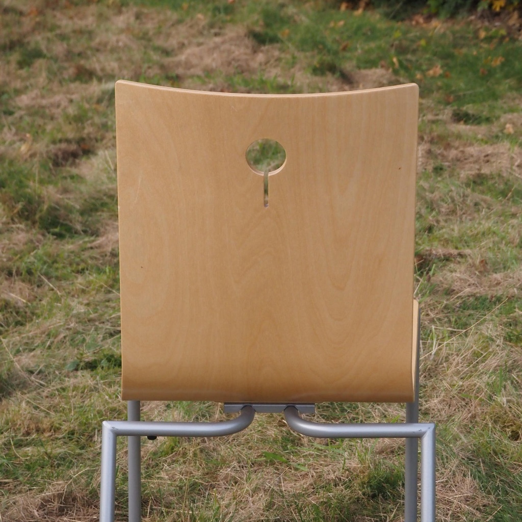 Stackable chair in plywood by Kinnarps - Grey legs