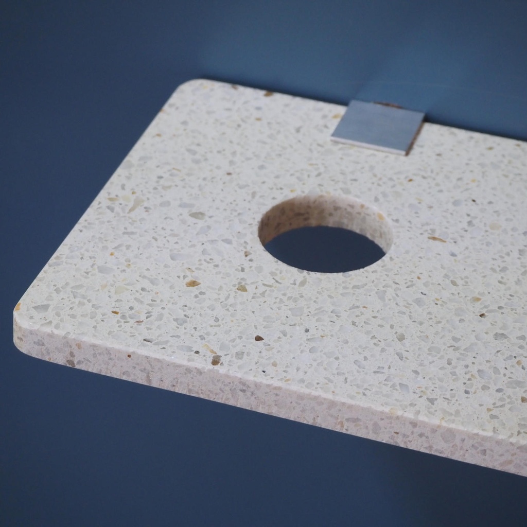 Wall shelf ‘Nova’ in terrazzo ‘Vetisol Cristo’ with integrated lamp
