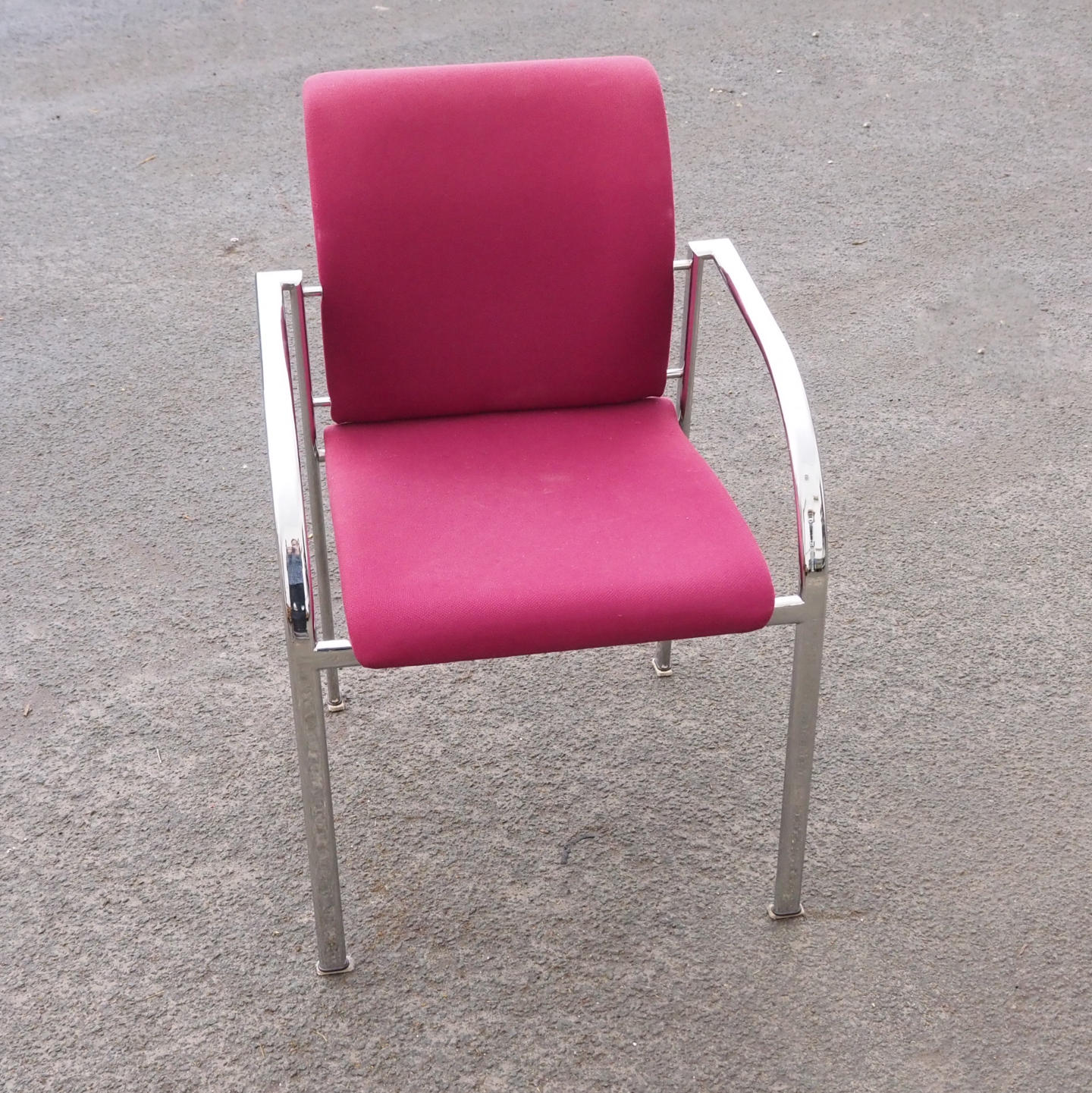 Stackable armchair by Kembo from Antwerp's Court of Appeal