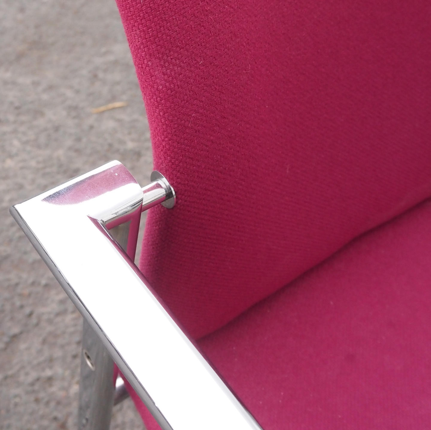 Stackable armchair by Kembo from Antwerp's Court of Appeal