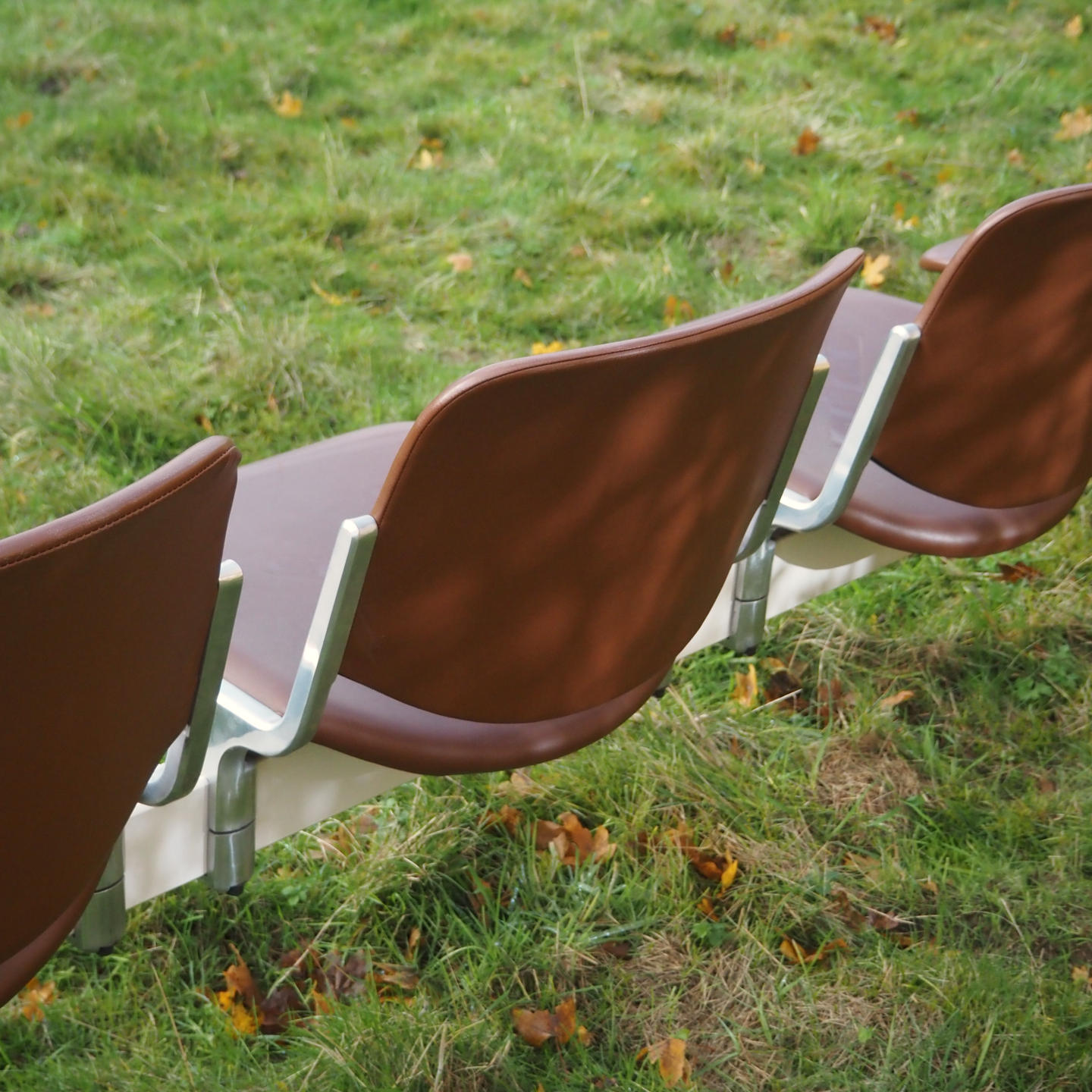 Beam seating 'DSC Axis 3000' by Giancarlo Piretti for Castelli - 5 seats