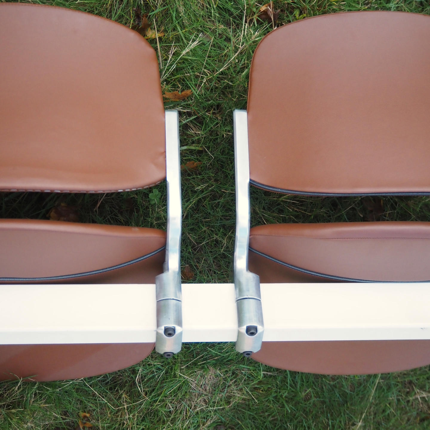 Beam seating 'DSC Axis 3000' by Giancarlo Piretti for Castelli - 5 seats